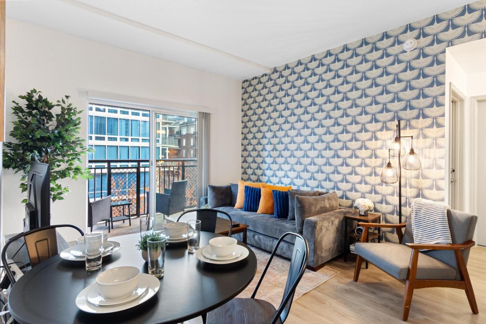 The Panther - Luxury 3br - Free Parking - Views - Stadium - Gym Apartment