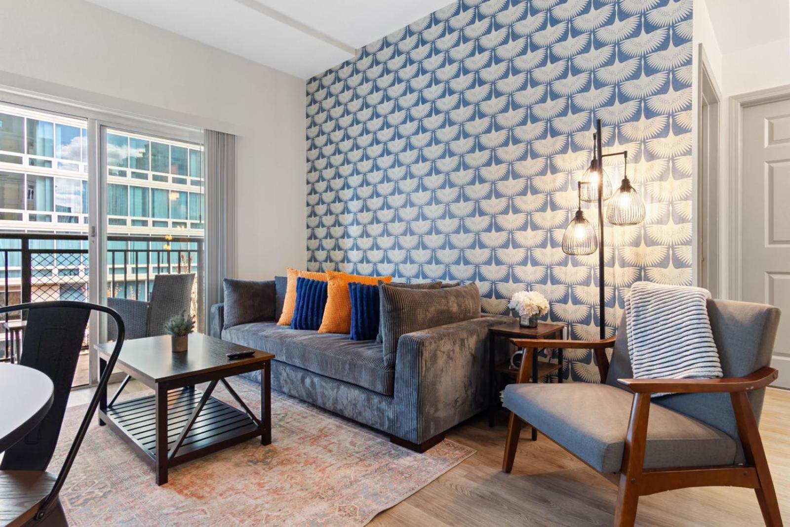 The Panther - Luxury 3br - Free Parking - Views - Stadium - Gym