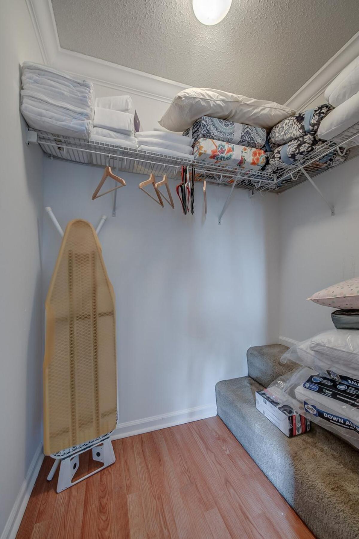 Long Special Cozy Near Uptown Holiday home