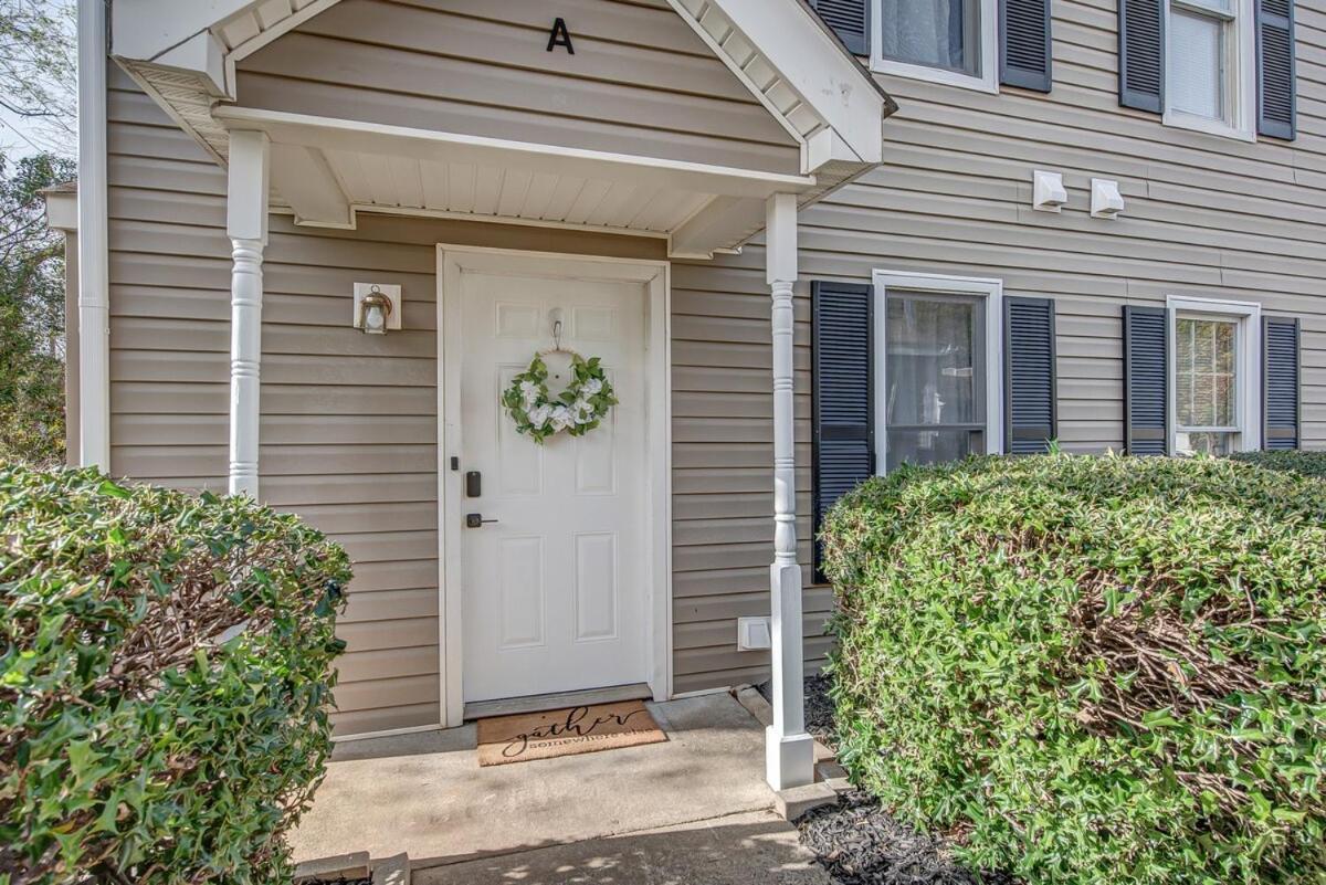 Long Special Cozy Near Uptown