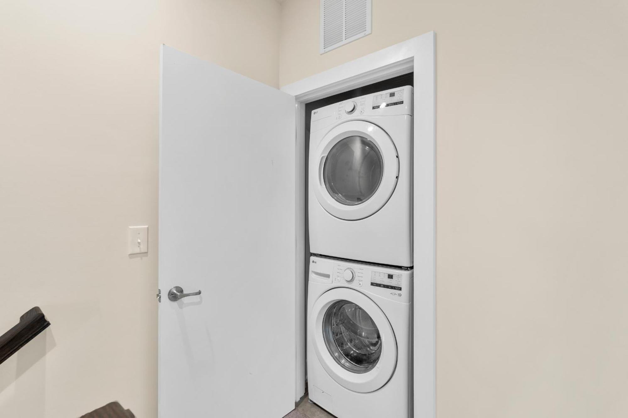 Private Haven In Charlotte, 5mins Uptown, Fast Wi-fi Charlotte