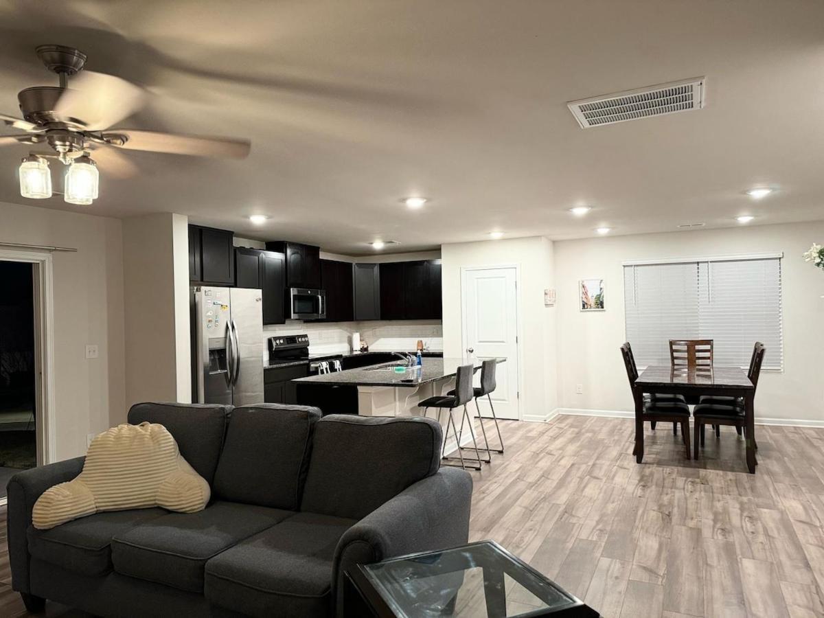 Acogedora Casa Holiday home Charlotte