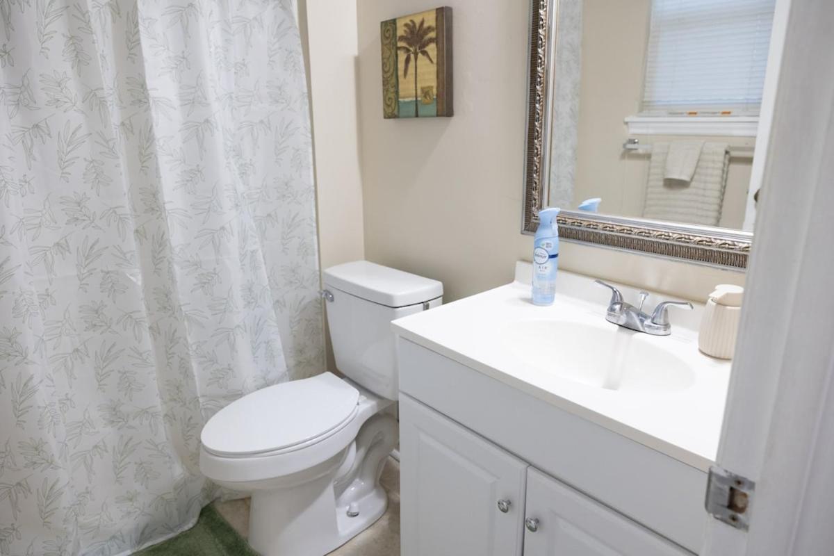 Holiday home Mins To Hospital Carowinds, Stadium, Amp Ballantyne