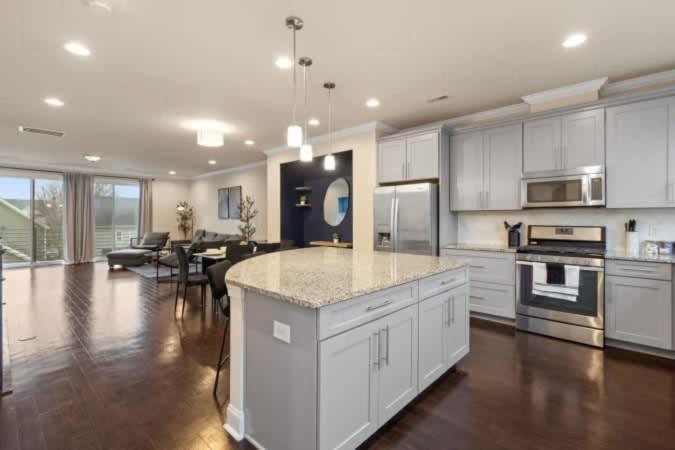 Luxurious King 3br Townhouse In Uptown Charlotte! Charlotte