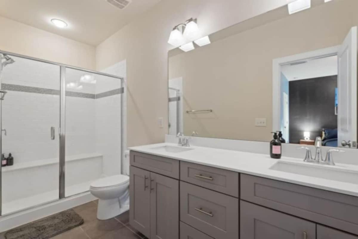 Holiday home Luxurious King 3br Townhouse In Uptown Charlotte!