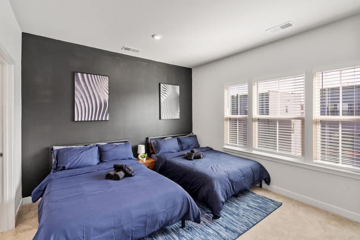 Holiday home Luxurious King 3br Townhouse In Uptown Charlotte! *