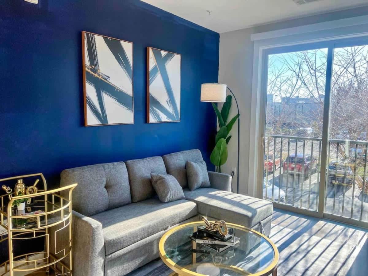 Luxurious 1br In Waverly Charlotte!