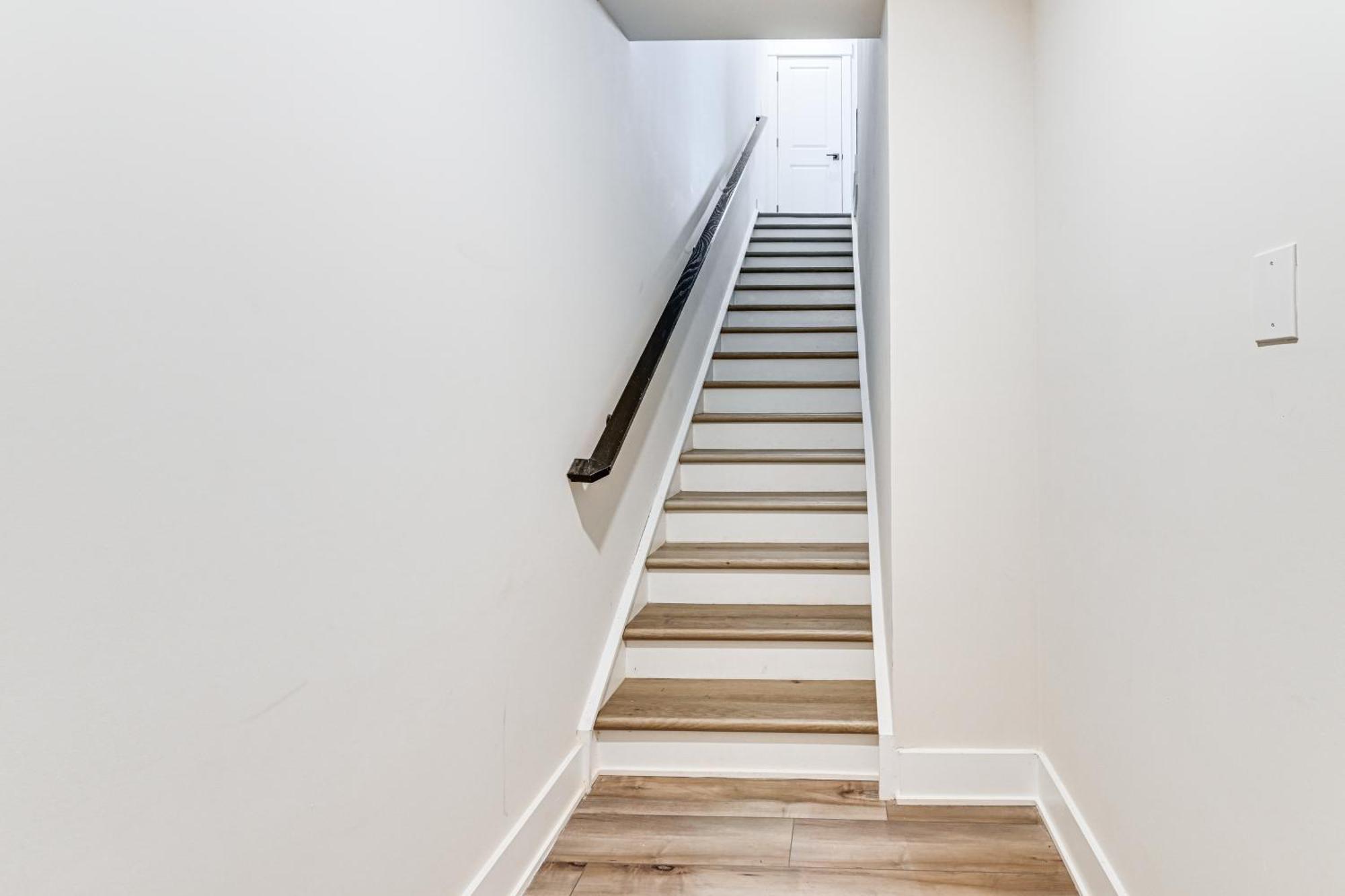 2 Mi To Uptown Townhome With Balconies! * Charlotte