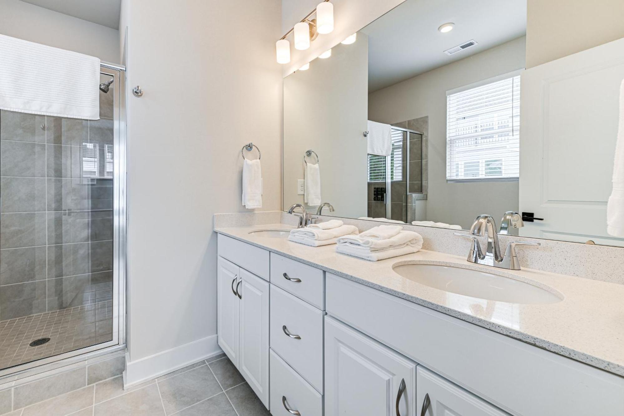 2 Mi To Uptown Townhome With Balconies! *