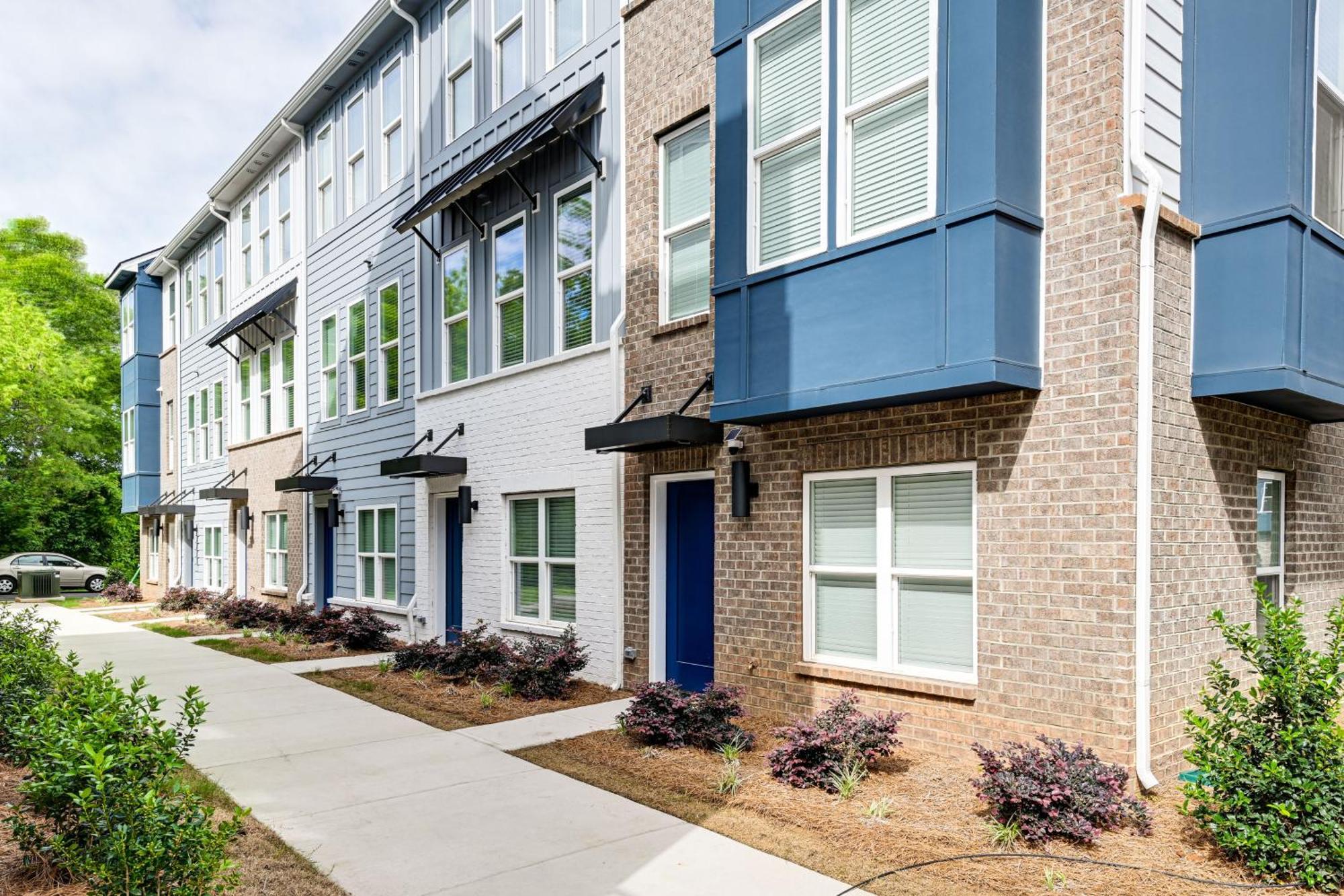 Holiday home 2 Mi To Uptown Townhome With Balconies! Charlotte