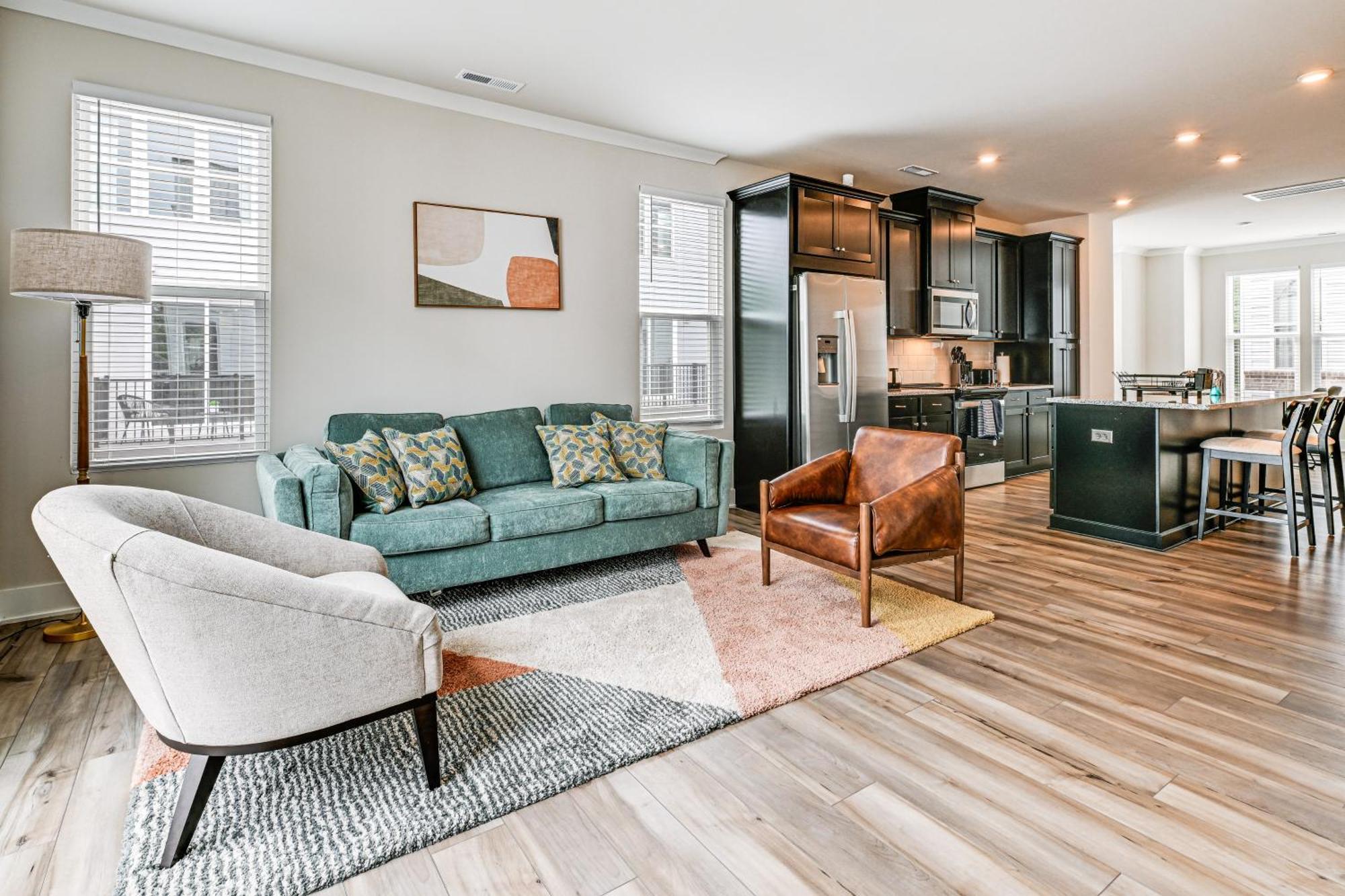 2 Mi To Uptown Townhome With Balconies! * Charlotte