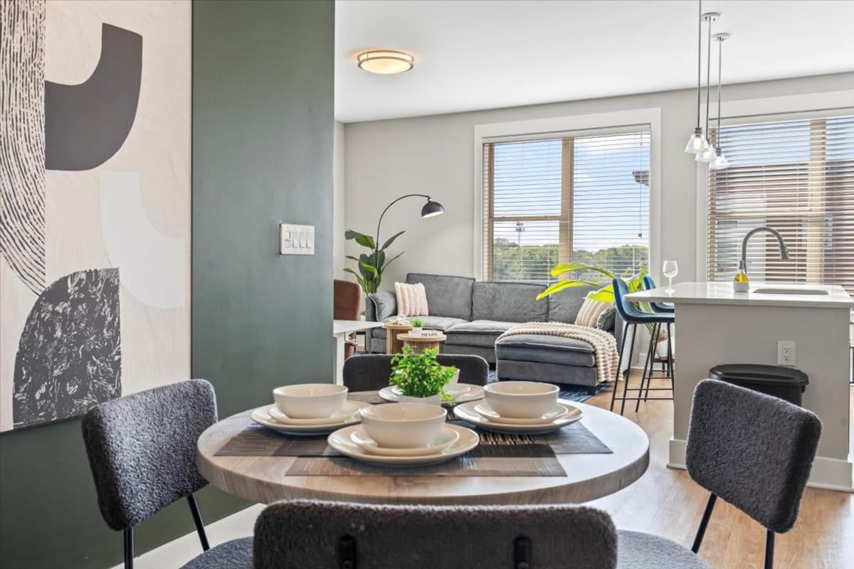 Apartment Luxurious King 3br In Waverly Charlotte! Charlotte