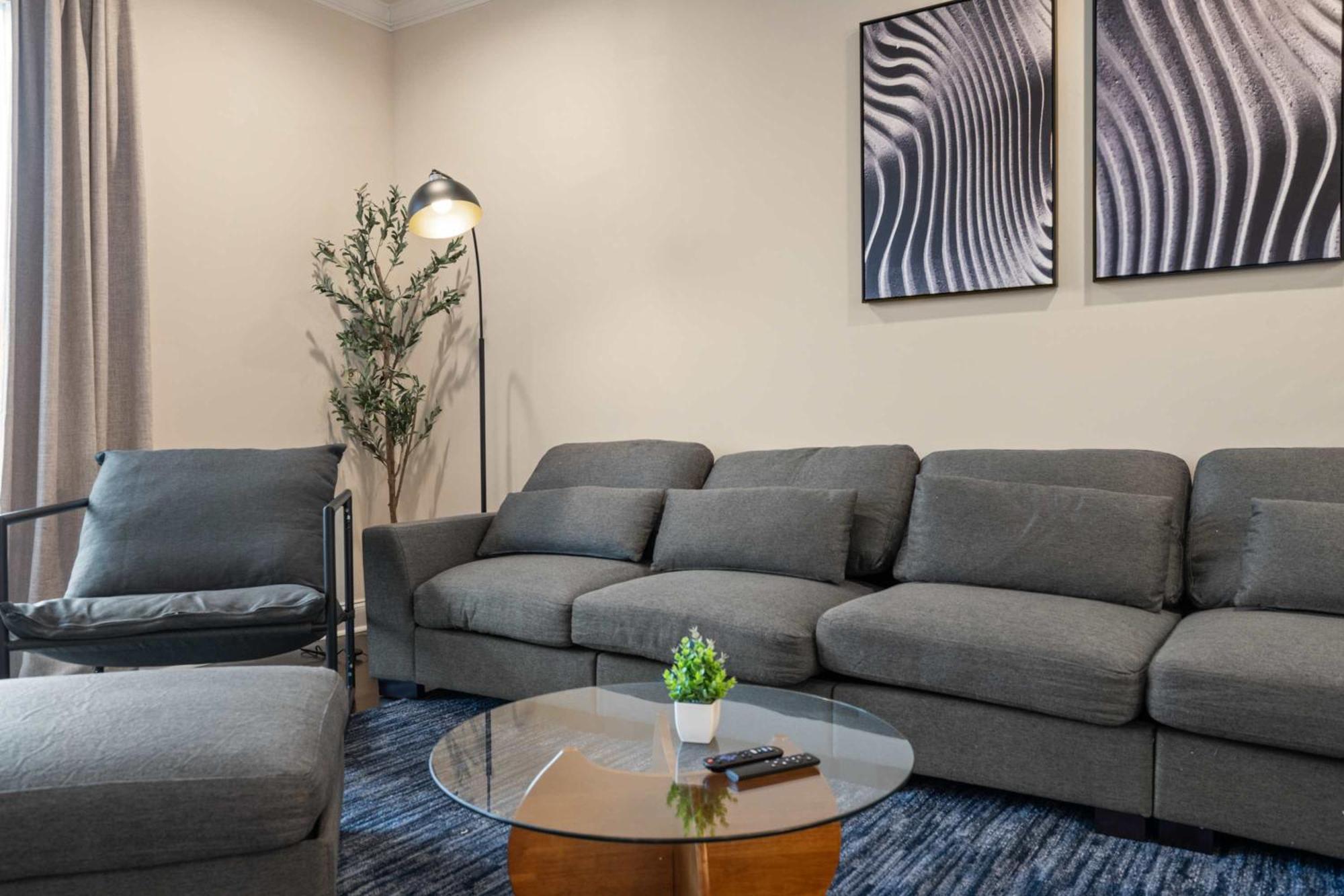 Holiday home Luxurious King 3br Townhouse In Uptown Charlotte!