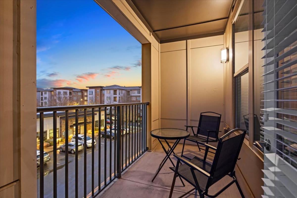 Luxe King 2br In Waverly * Charlotte