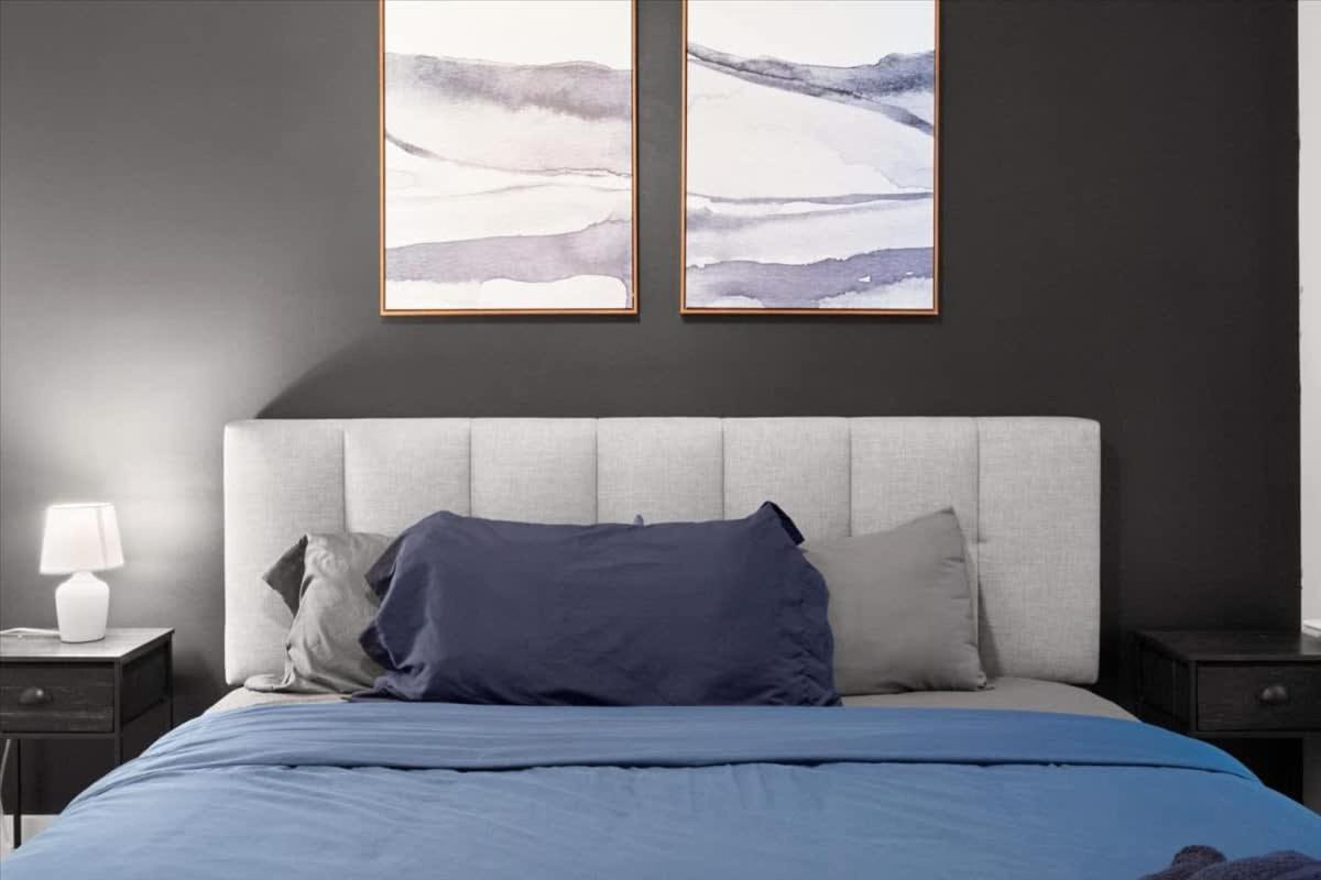 Luxe King 2br In Waverly Charlotte