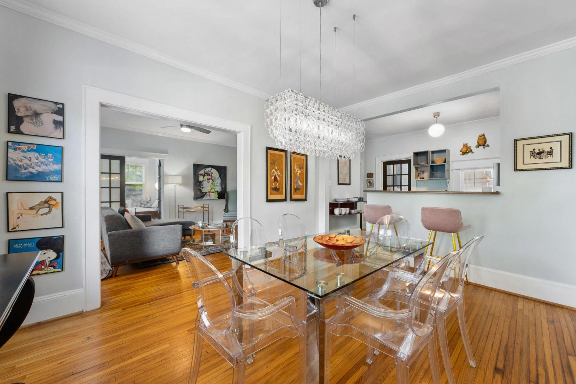 Holiday home Lovely 2br Near Uptown *