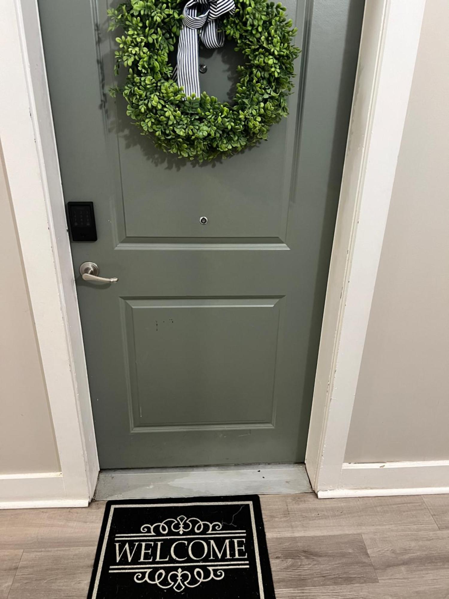 Uptown Modern 2br