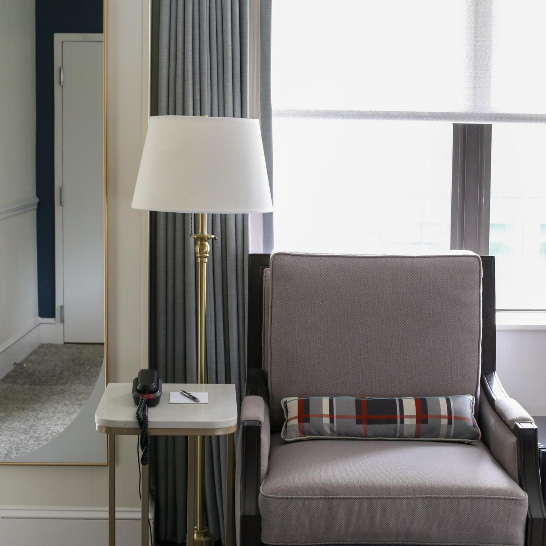 Dunhill 4* Charlotte