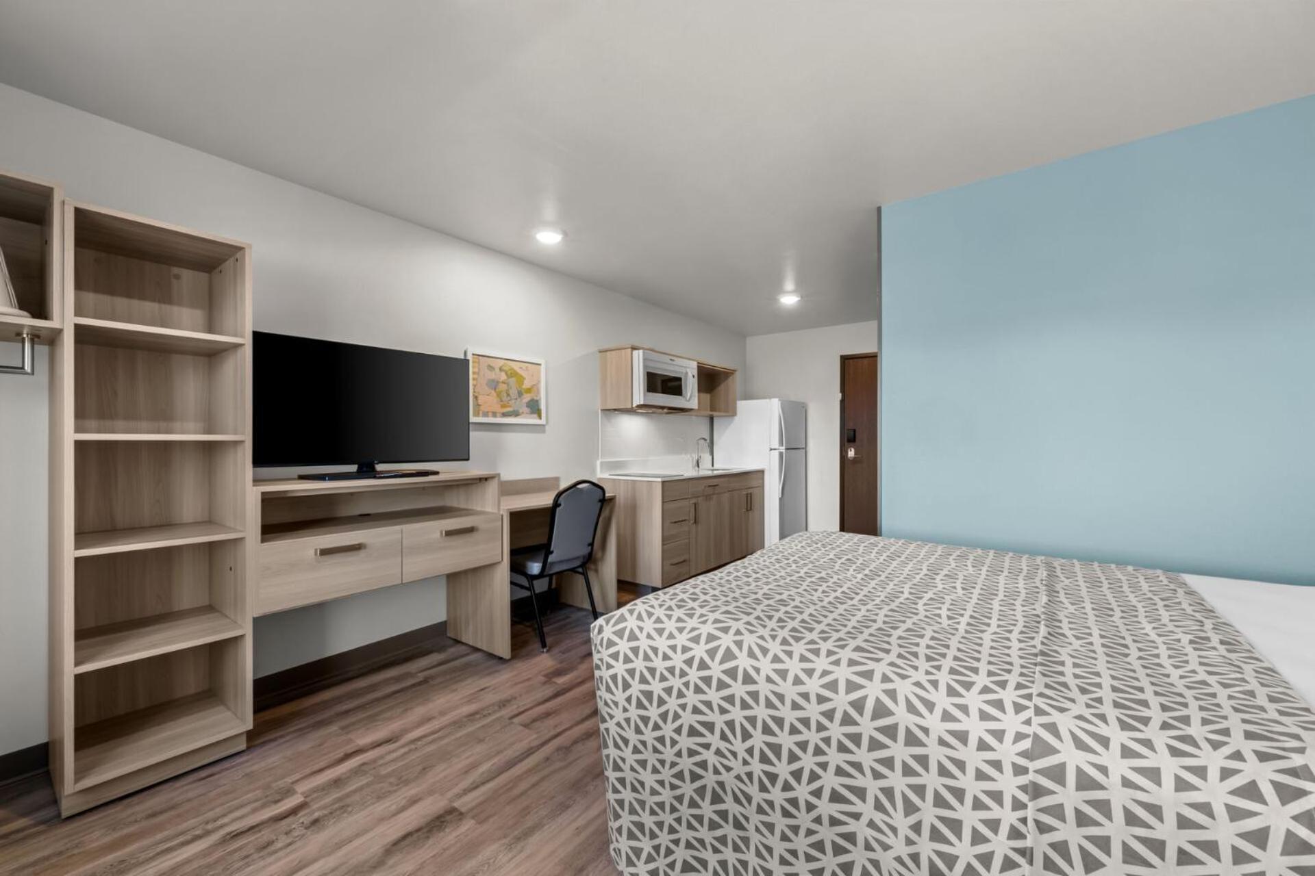 Woodspring - Arrowood Hotel *