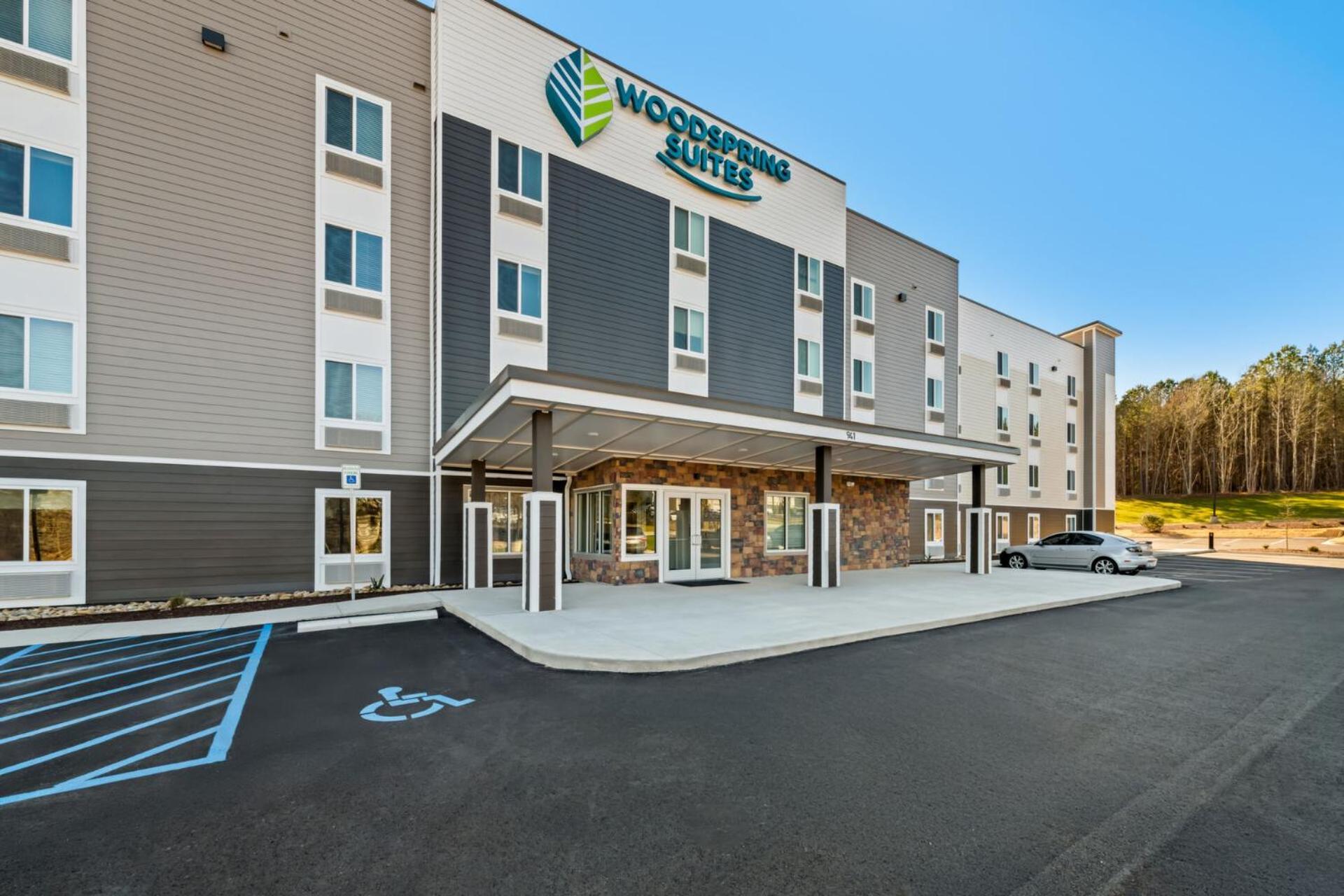 Woodspring - Arrowood Hotel
