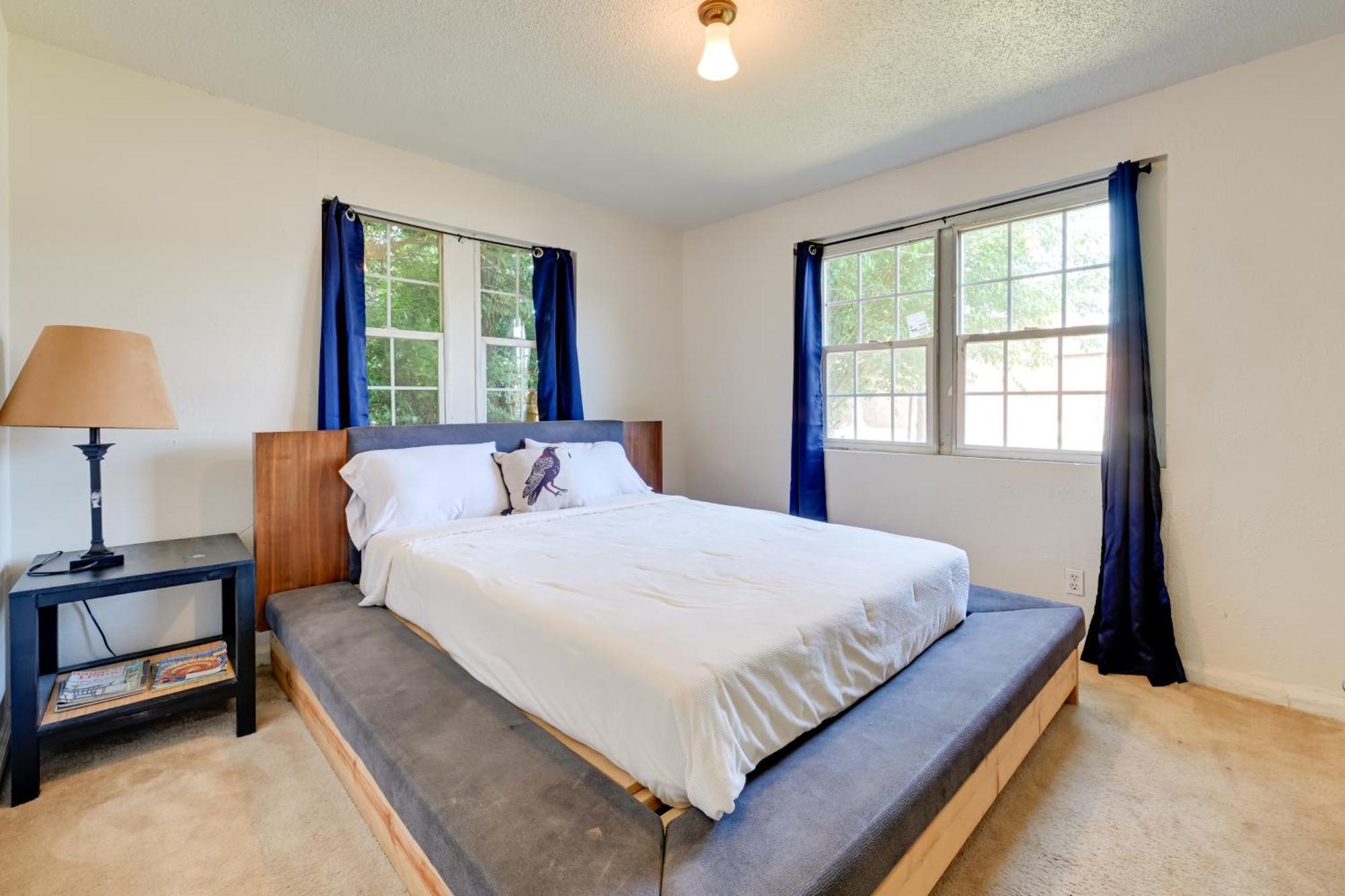 2 Mi To Center North End * Charlotte