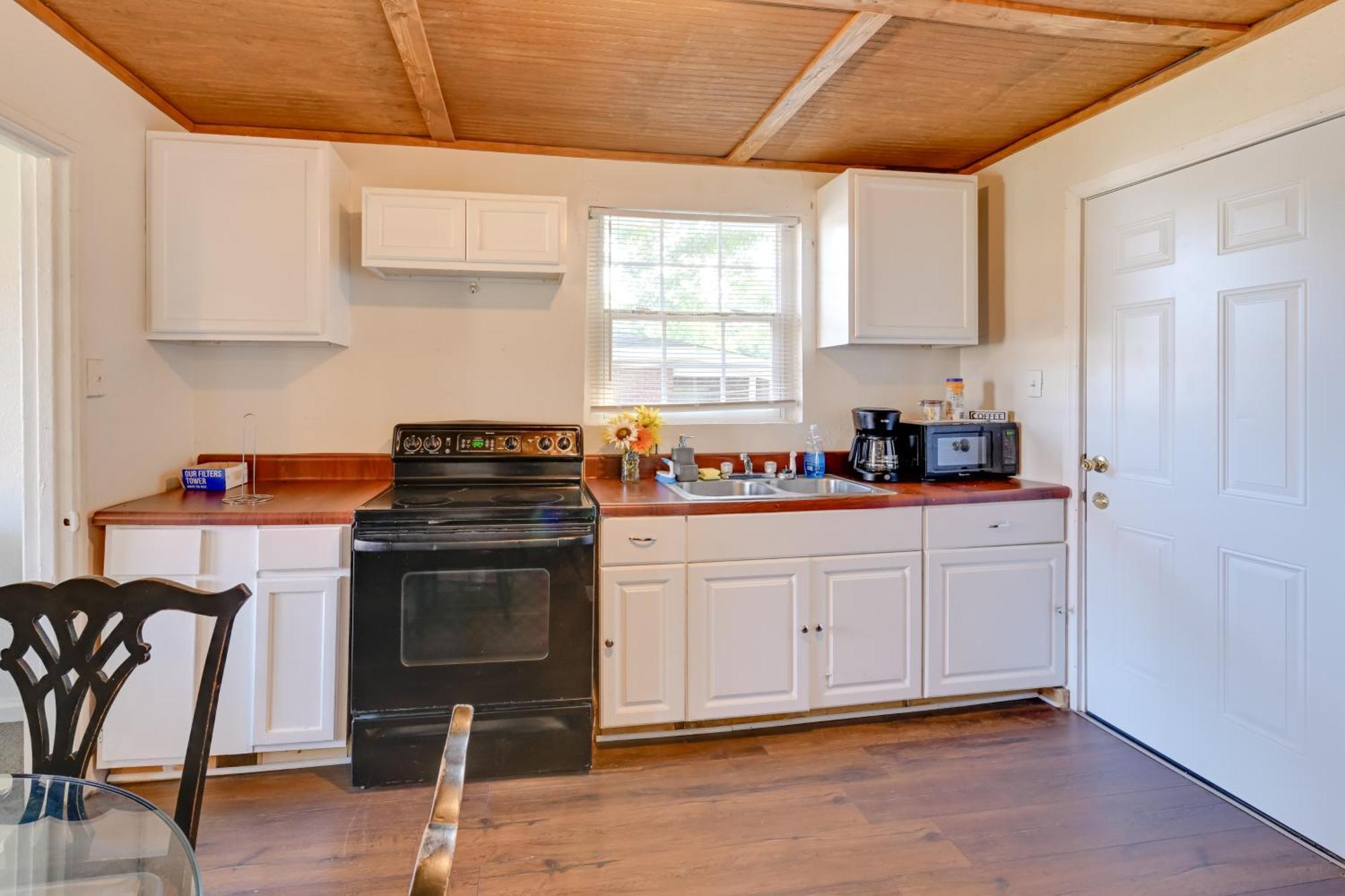 2 Mi To Center North End