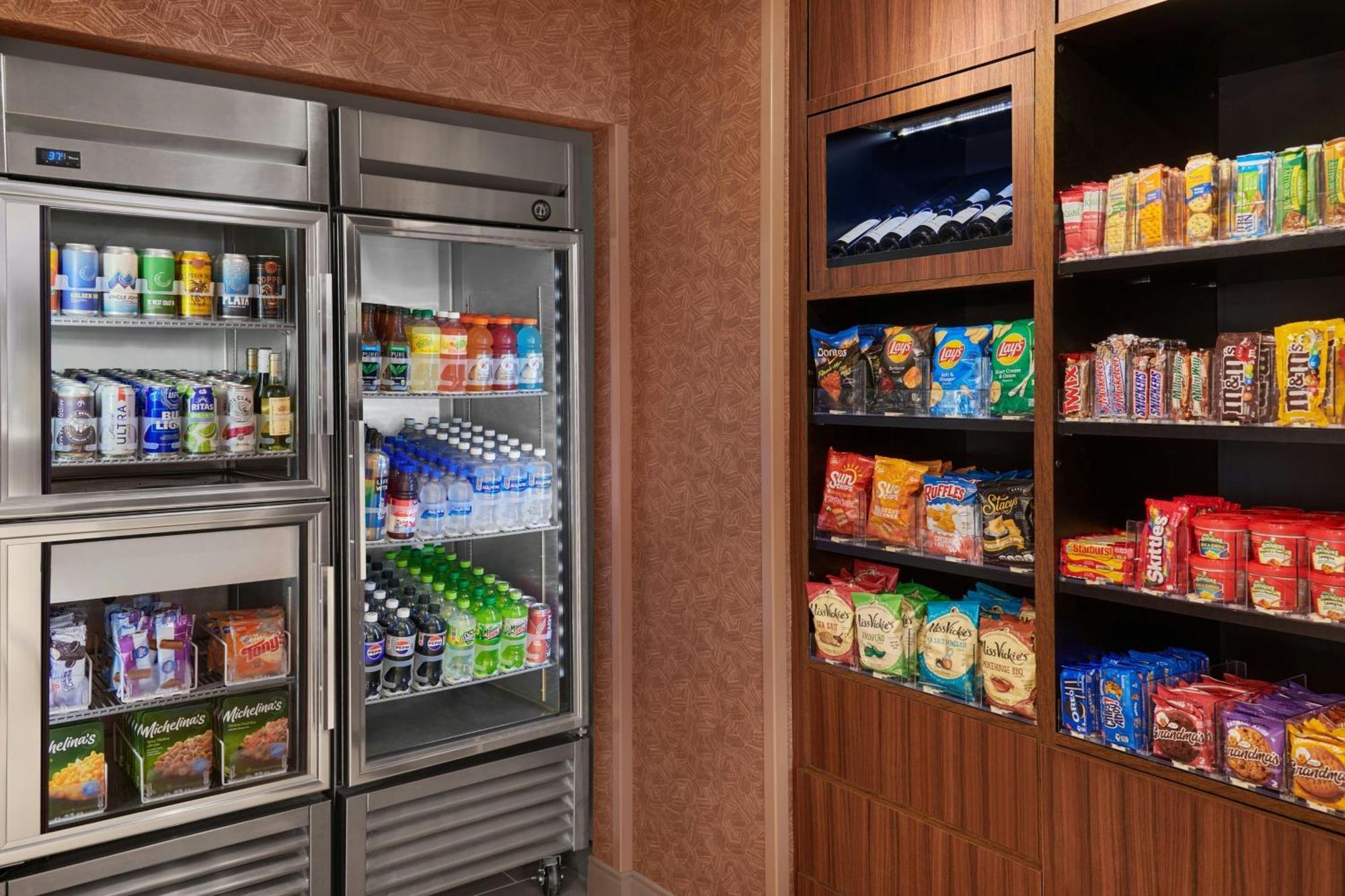 Fairfield & By Marriott Airport 3* Charlotte