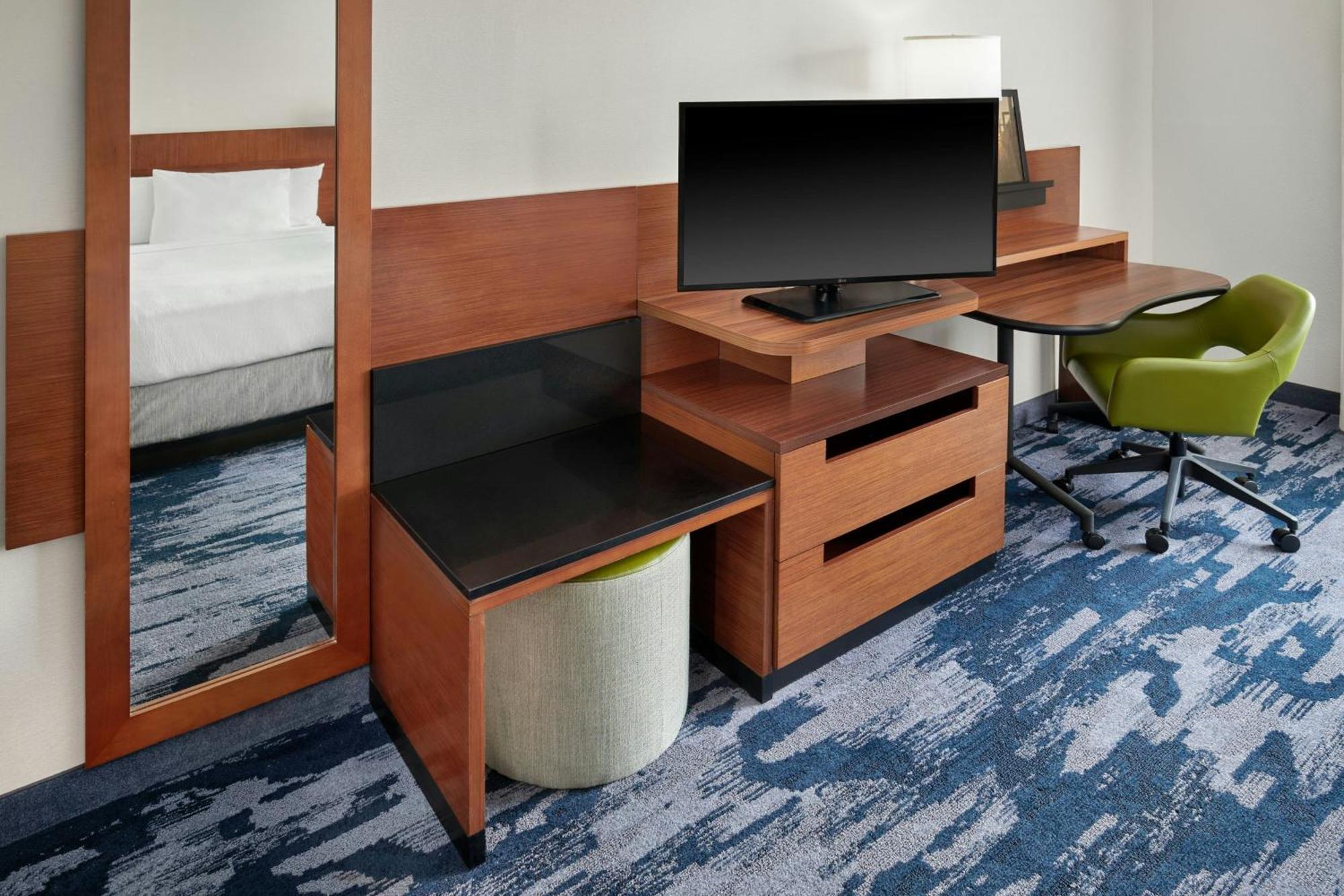 Fairfield & By Marriott Airport 3* Charlotte