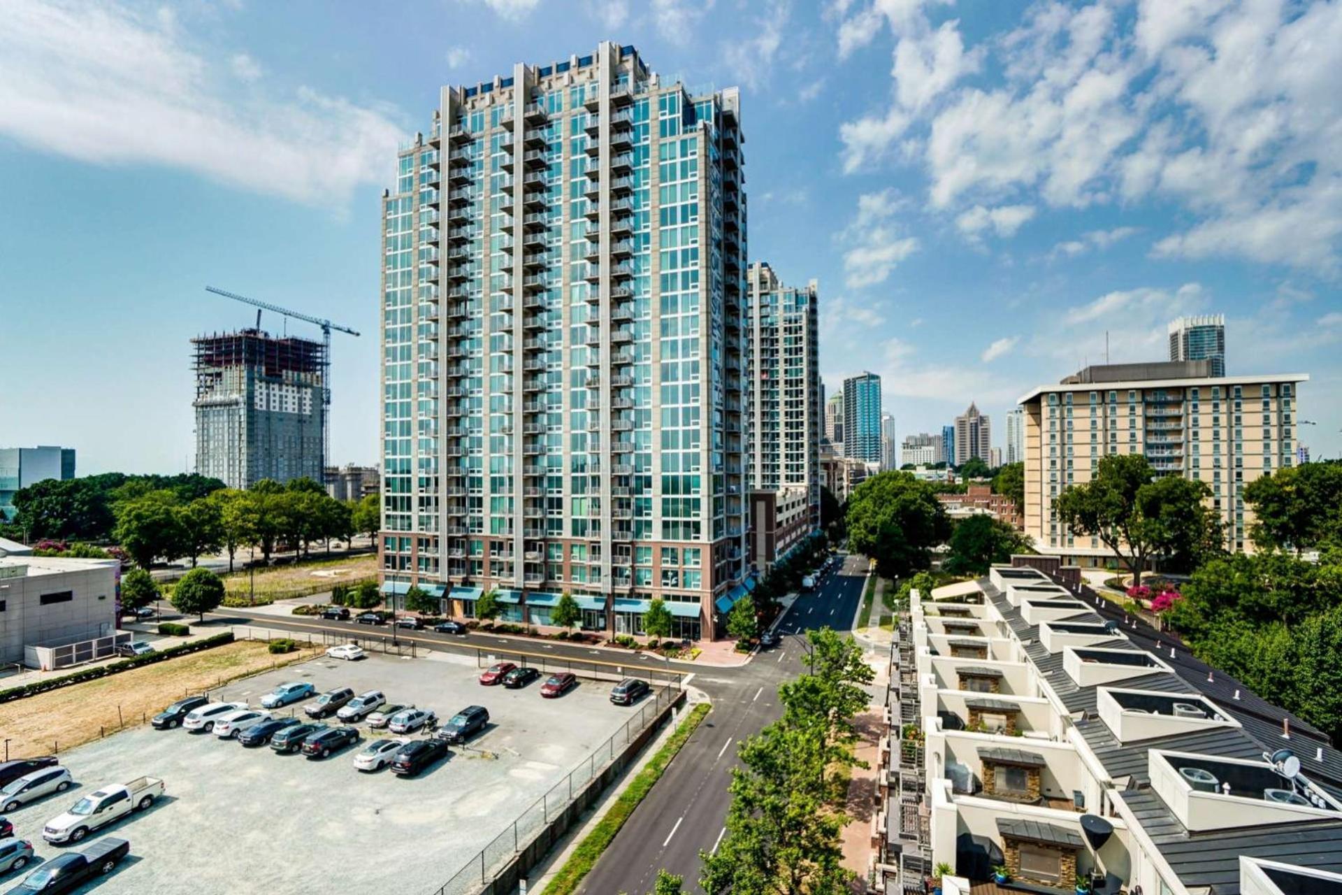 Luxury Uptown Penthouse Holiday home