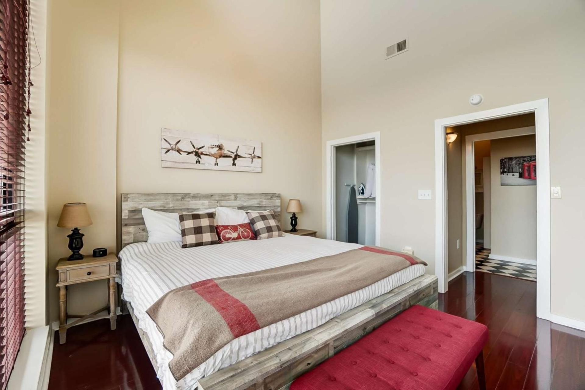 Luxury Uptown Penthouse Holiday home