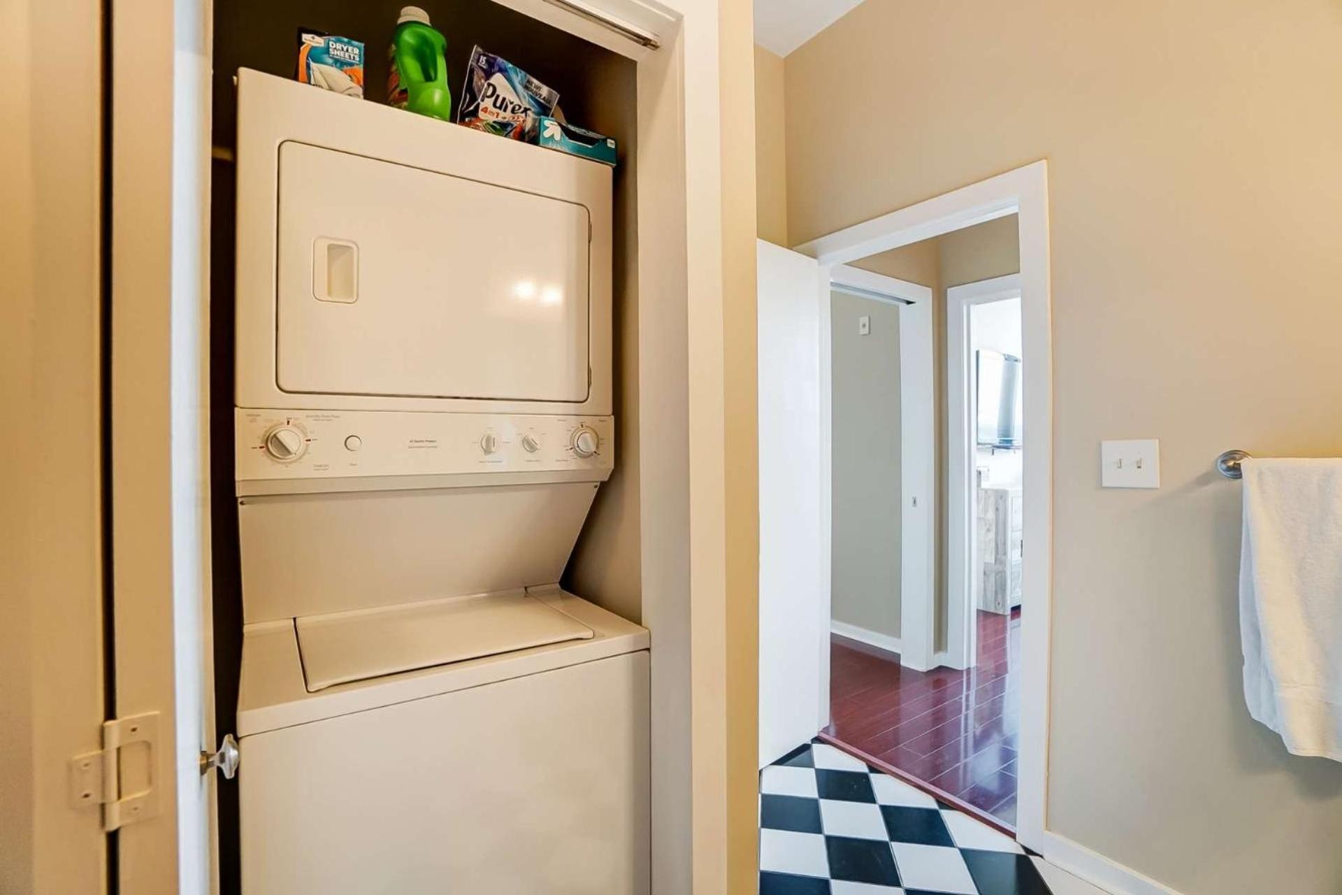 Luxury Uptown Penthouse Holiday home