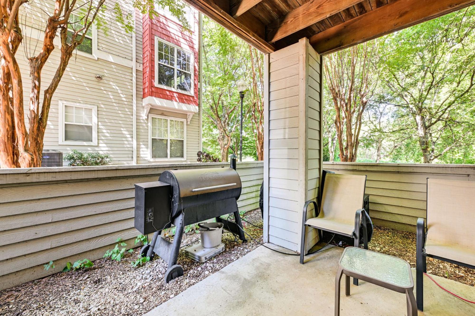 Half Mi To Bank Of America Stadium Uptown Condo! Apartment *