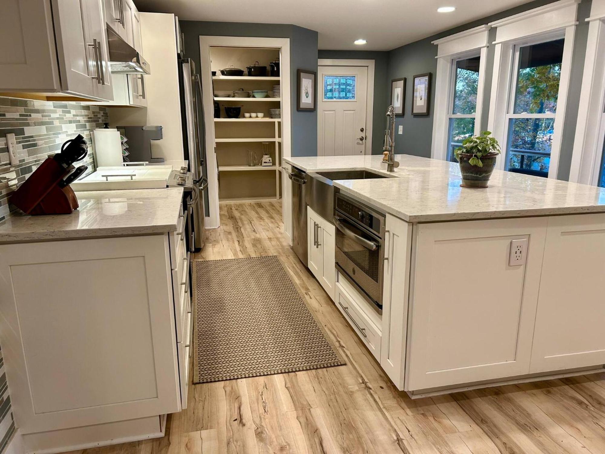 Holiday home Your House Awaits! *