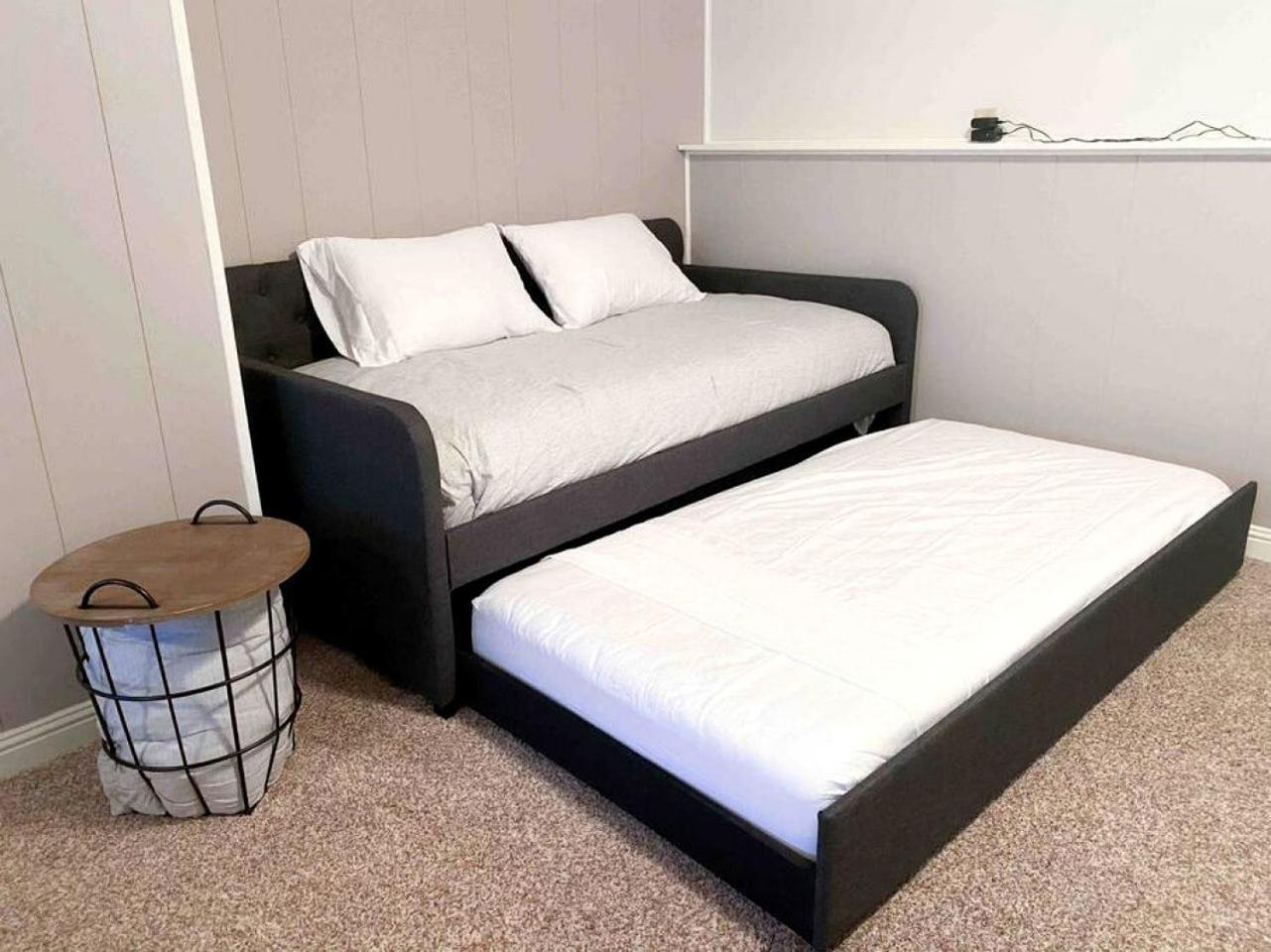 Splendid With Fire It And Backyard In Nc * Charlotte