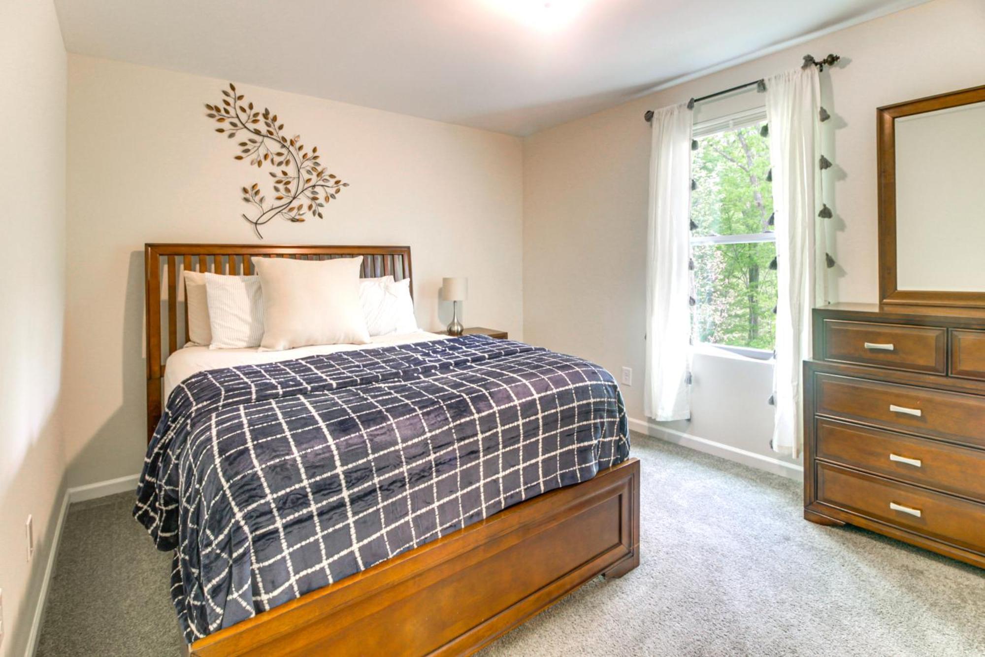 And Play In Family With Deck Charlotte