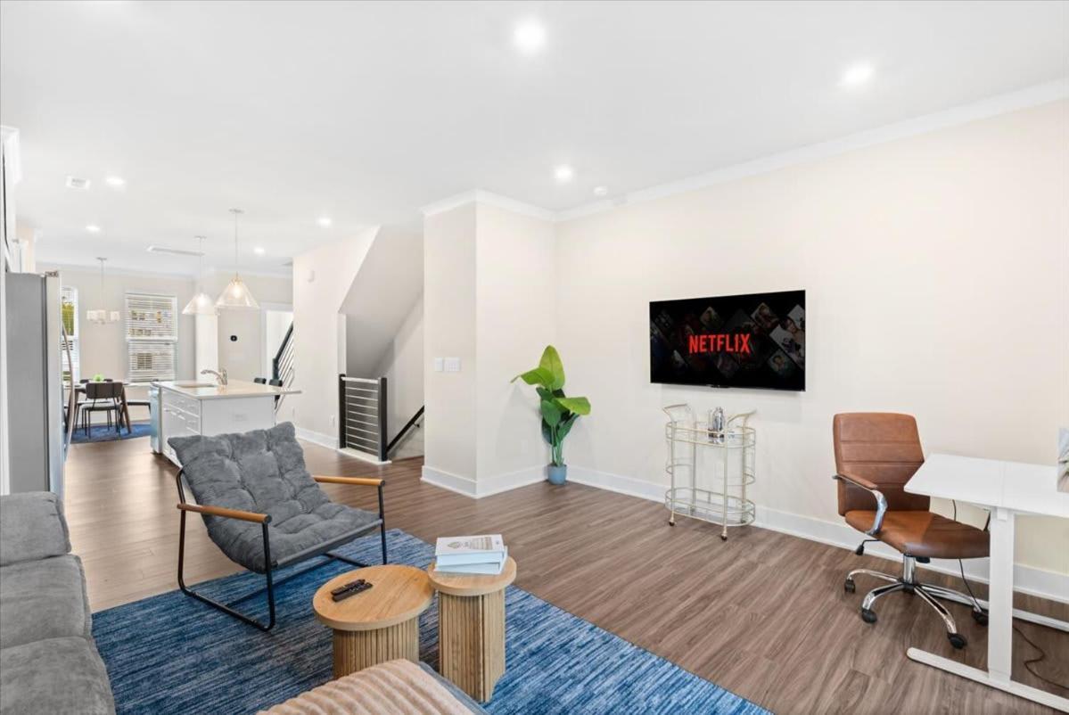4br Townhouse King Bed Rooftop Uptown Clt Charlotte