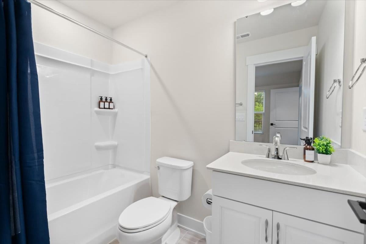 4br Townhouse King Bed Rooftop Uptown Clt Holiday home *