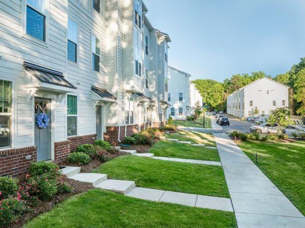Holiday home 4br Townhouse King Bed Rooftop Uptown Clt