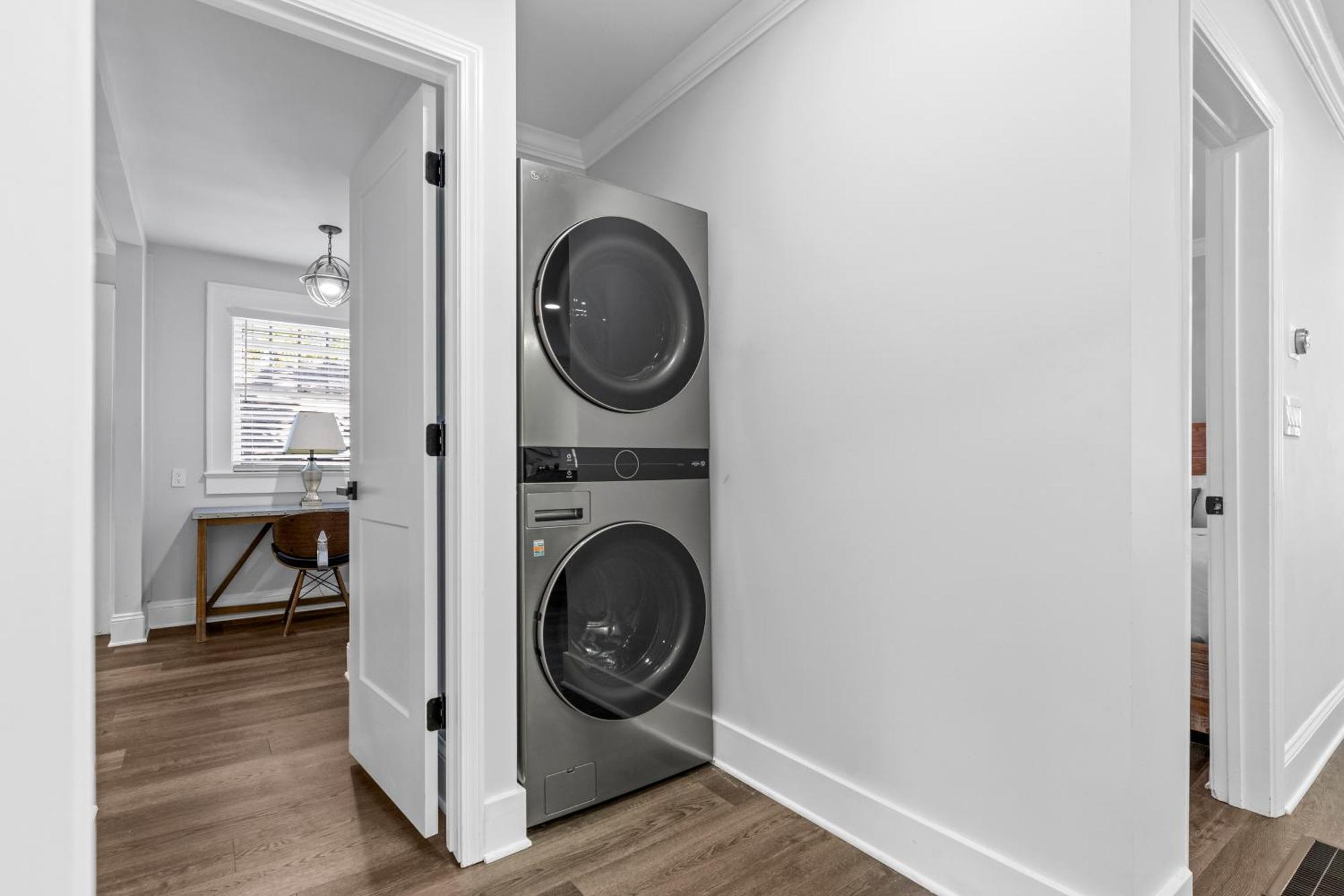 4br Bright And Modern - Close To Everything *