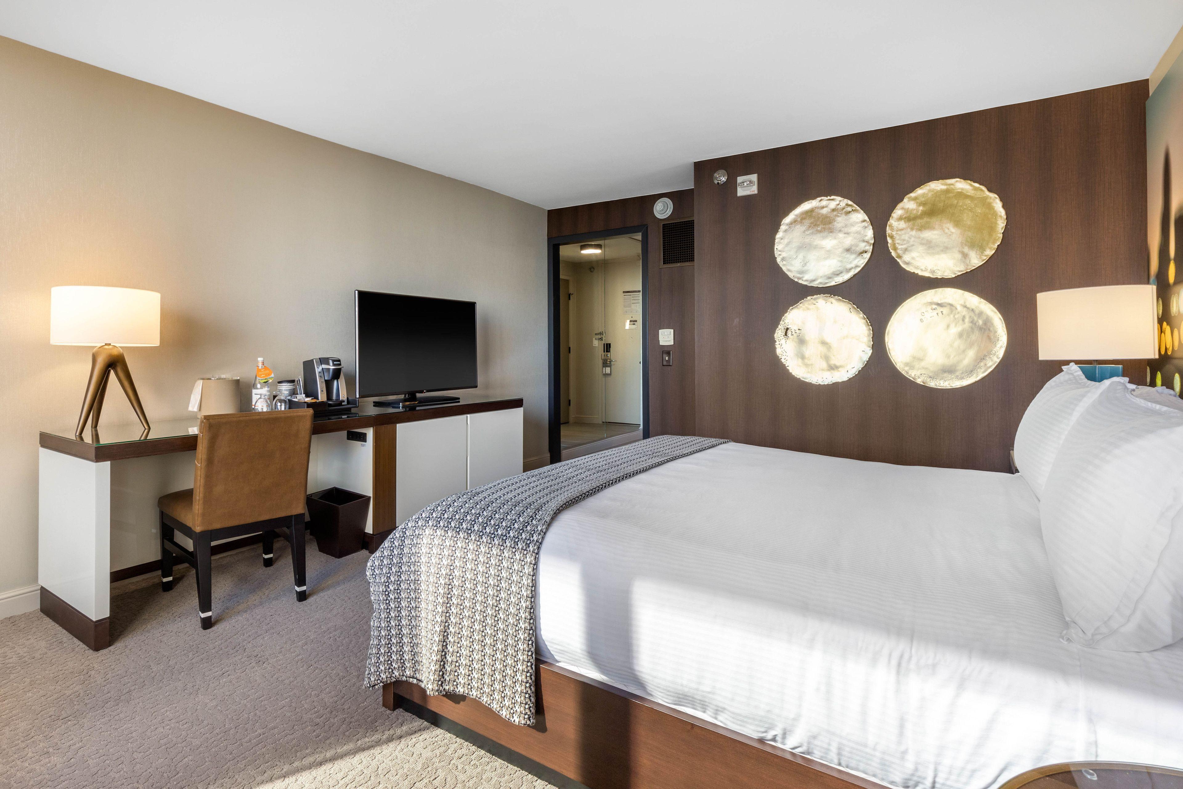 Omni Hotel 4*