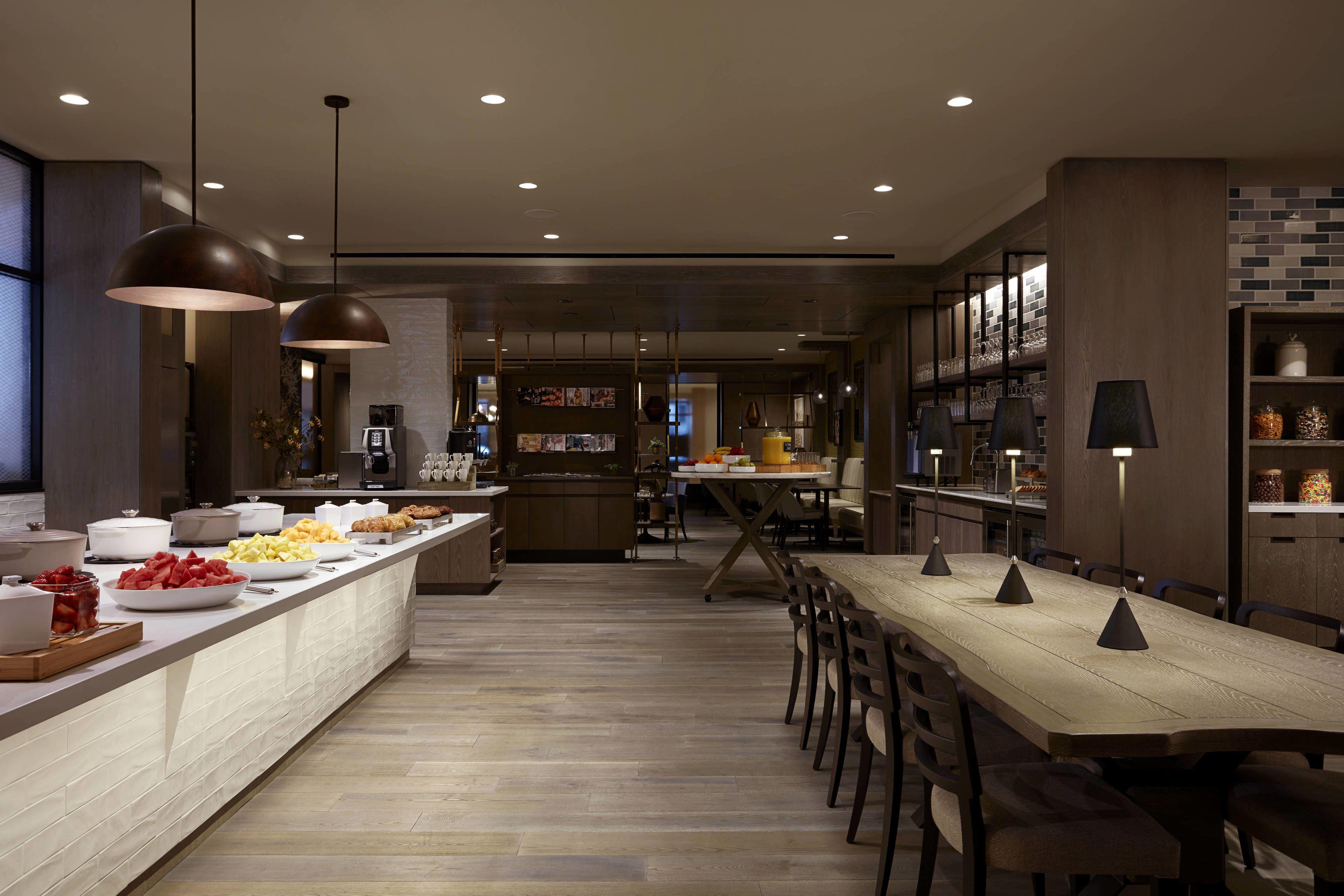 Hotel Marriott Center 4*