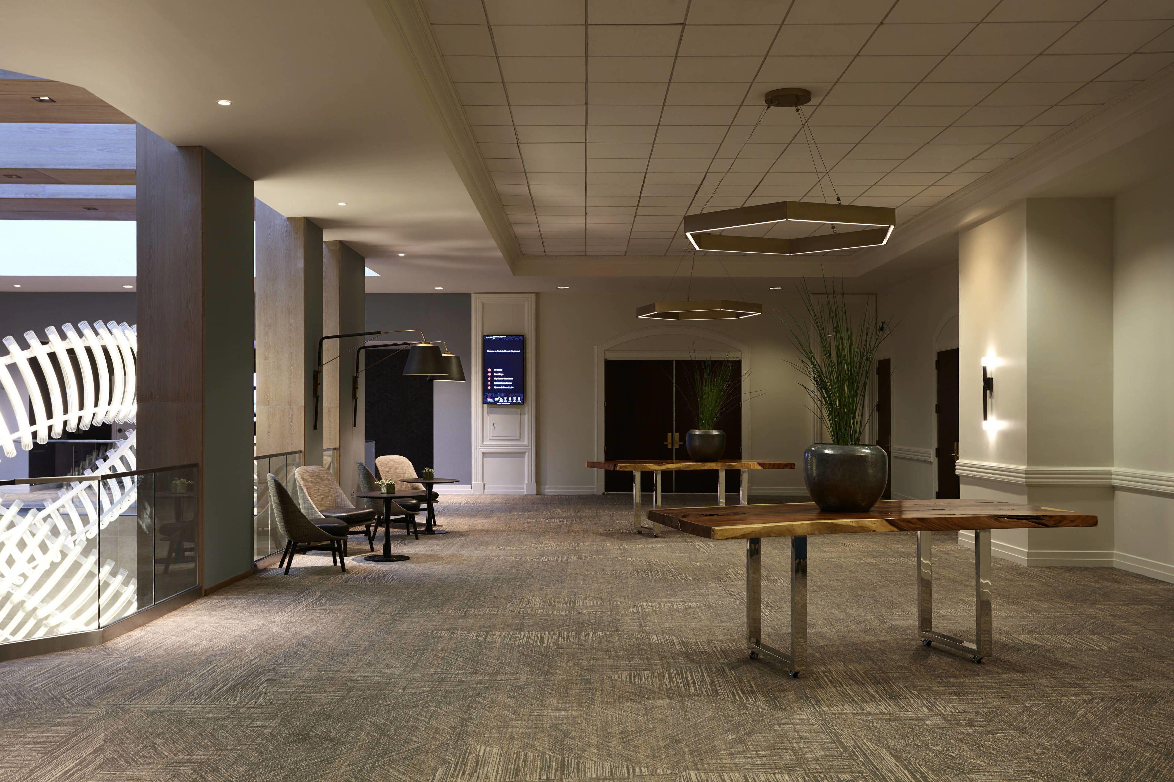 Marriott Center Hotel 4*