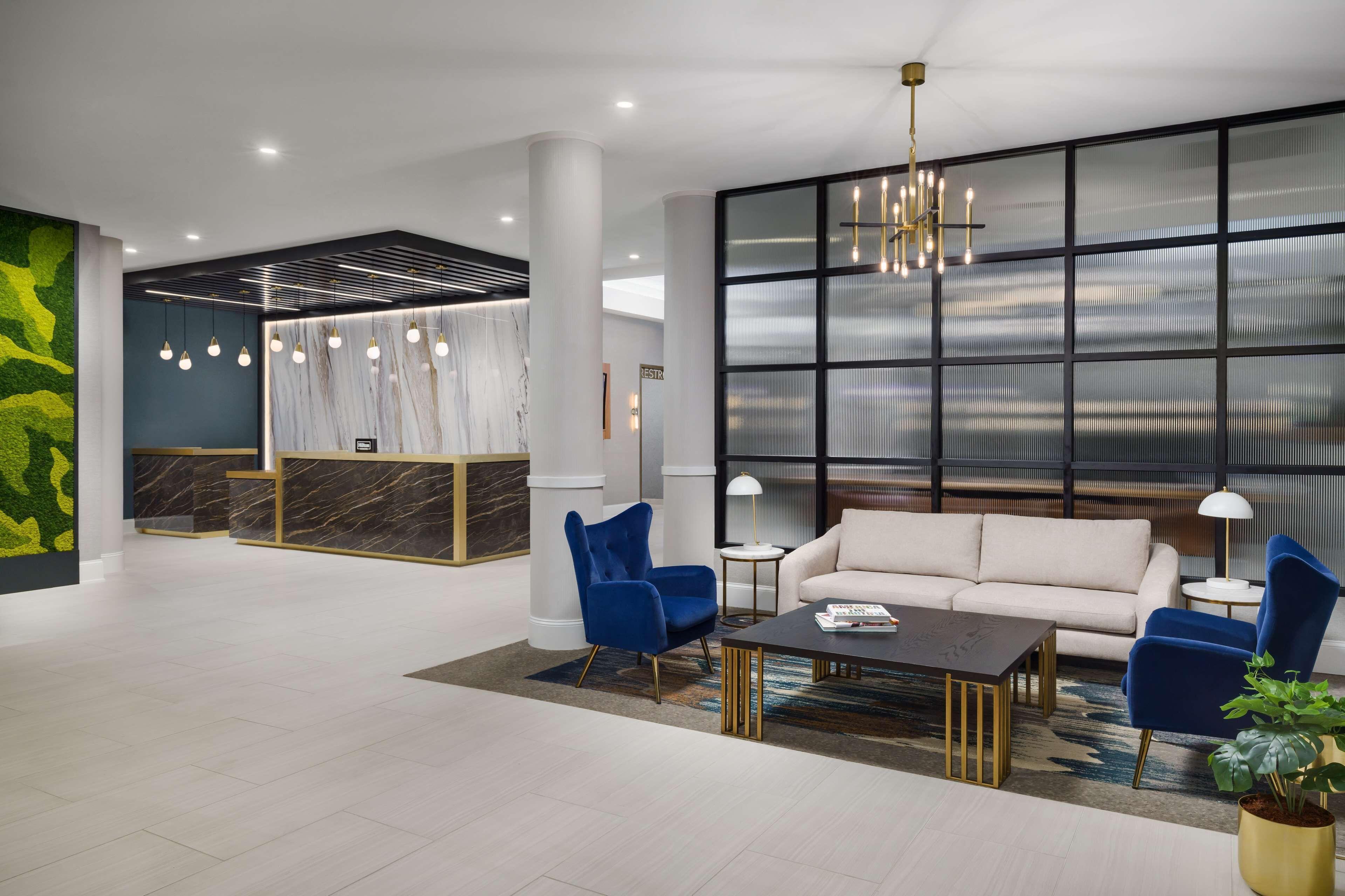 Hotel Doubletree By Hilton Center 4*