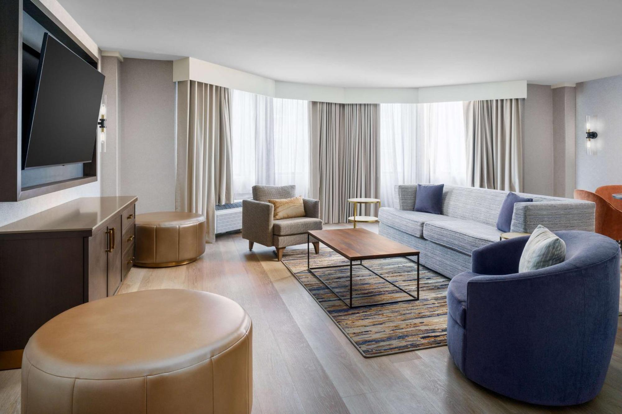 Hotel Doubletree By Hilton Center