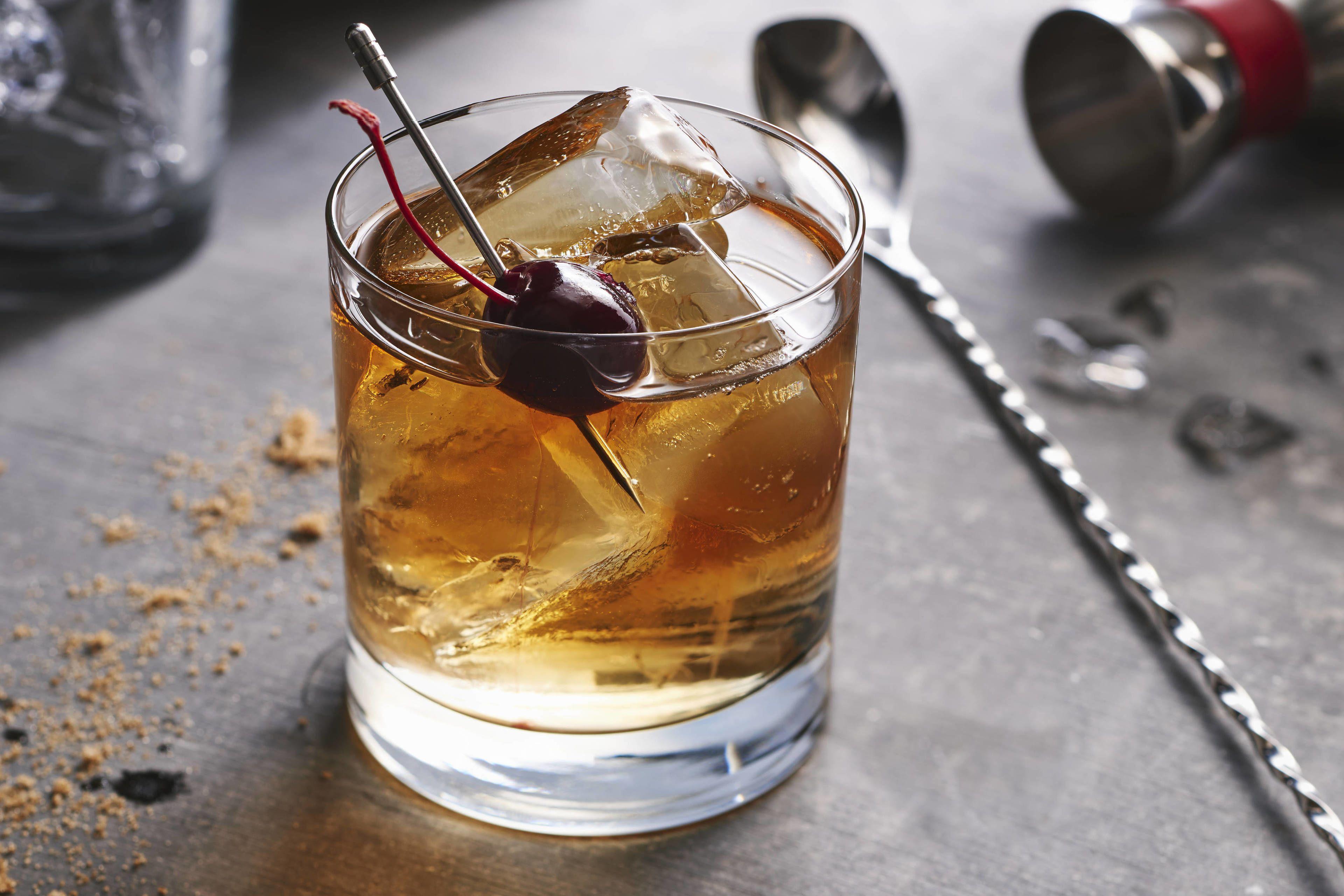 Courtyard Southpark Hotel 3*