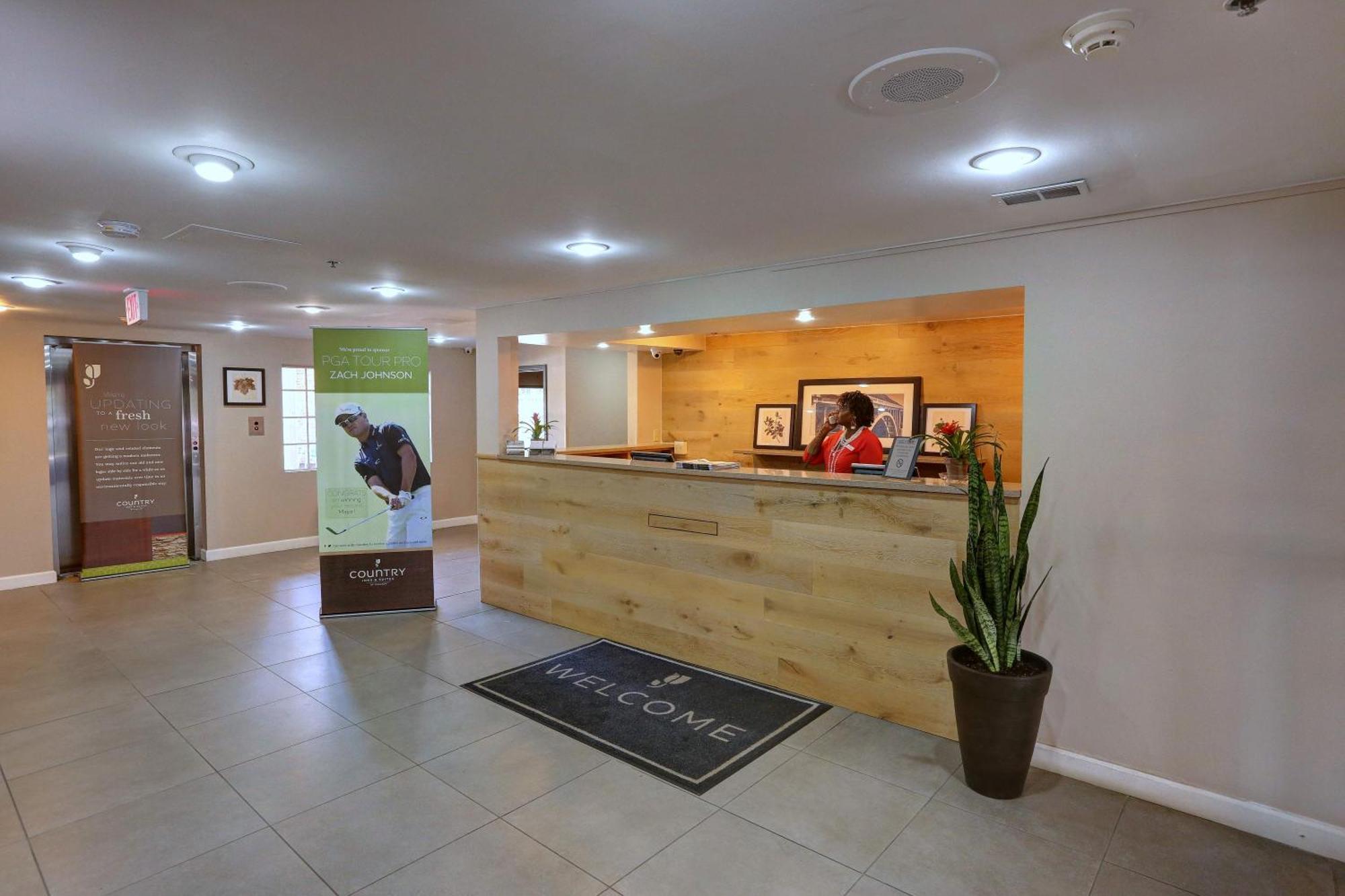 Country & By Radisson, I-85 Airport, Nc Hotel Charlotte