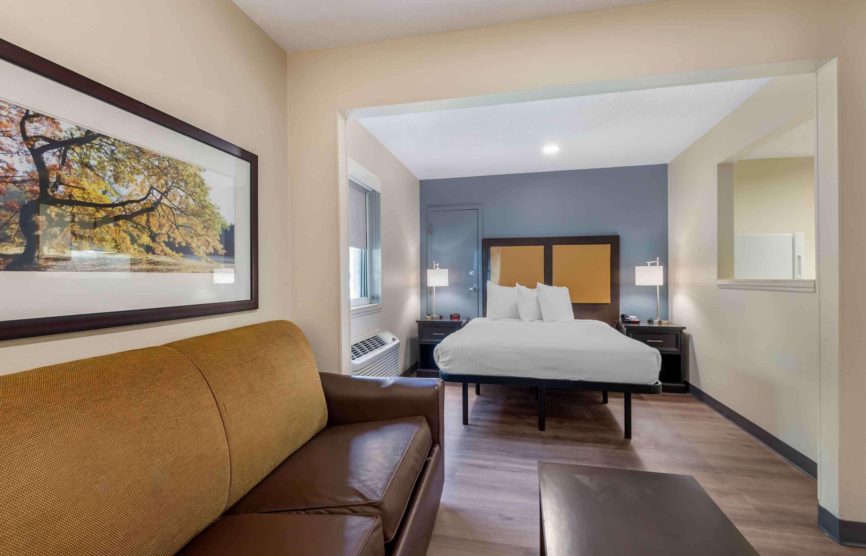 6 Charlotte, Nc - Tyvola Rd-executive Park Charlotte