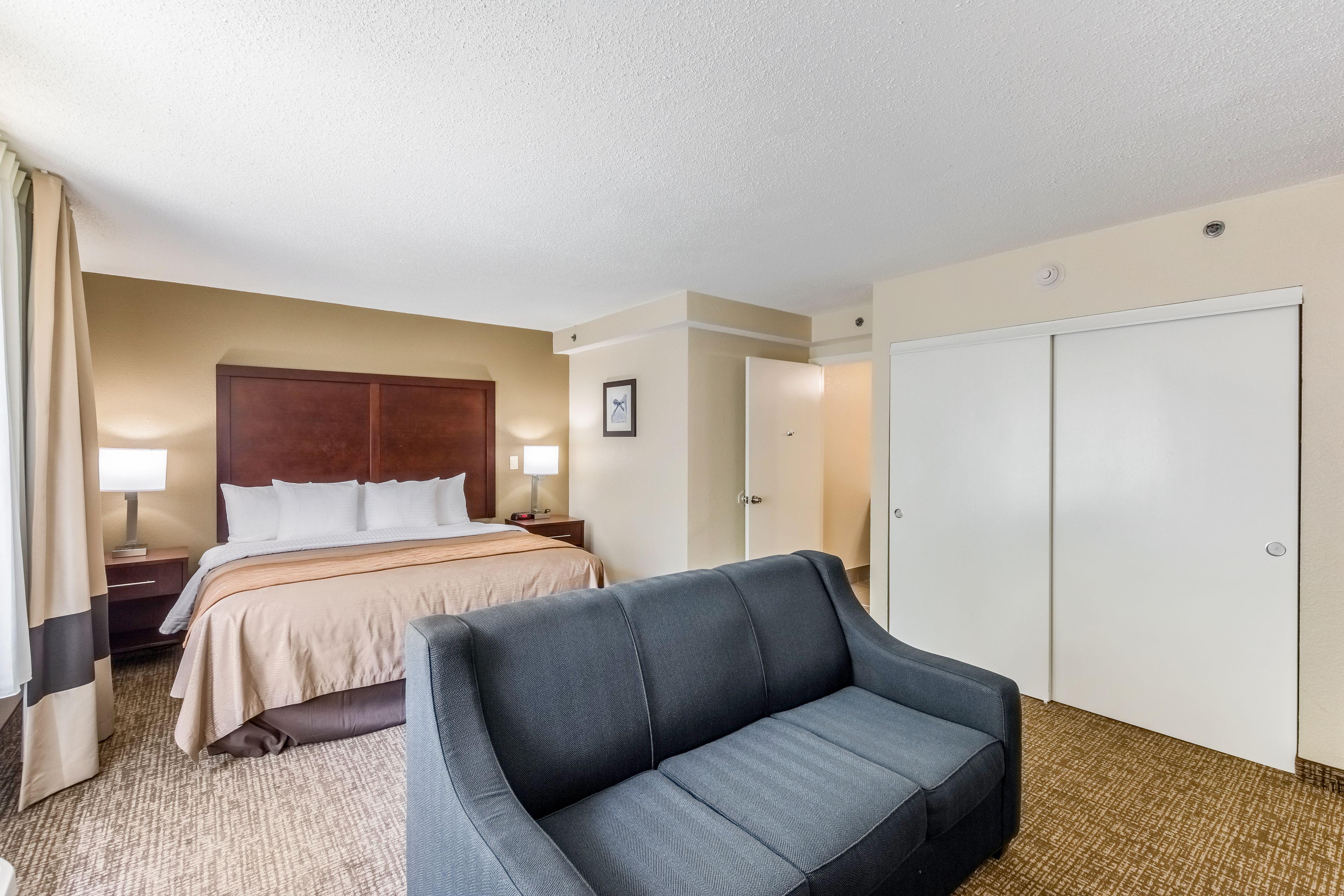 Inn Comfort Airport Uptown 3*