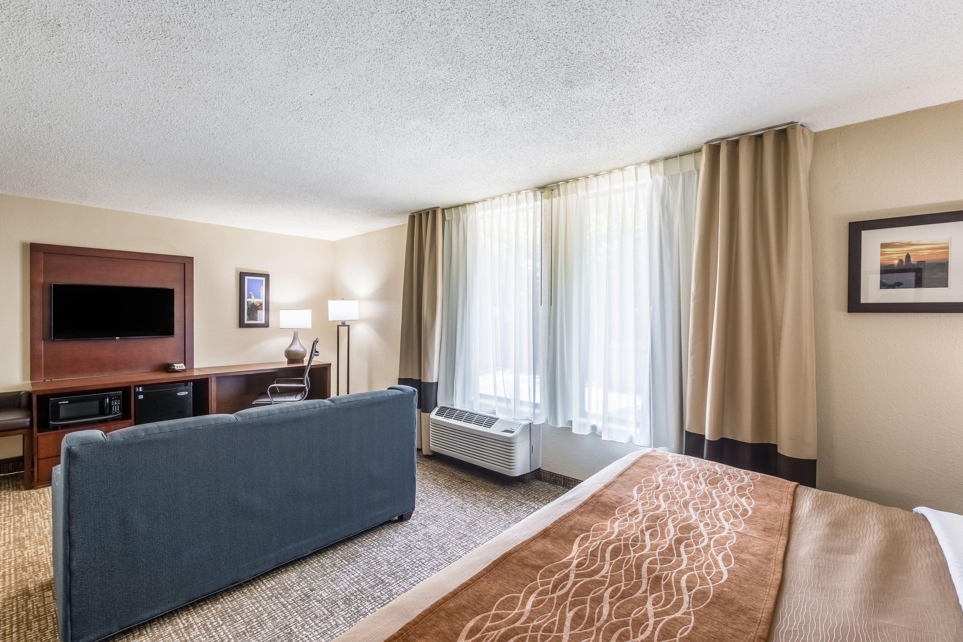 Inn Comfort Airport Uptown 3*