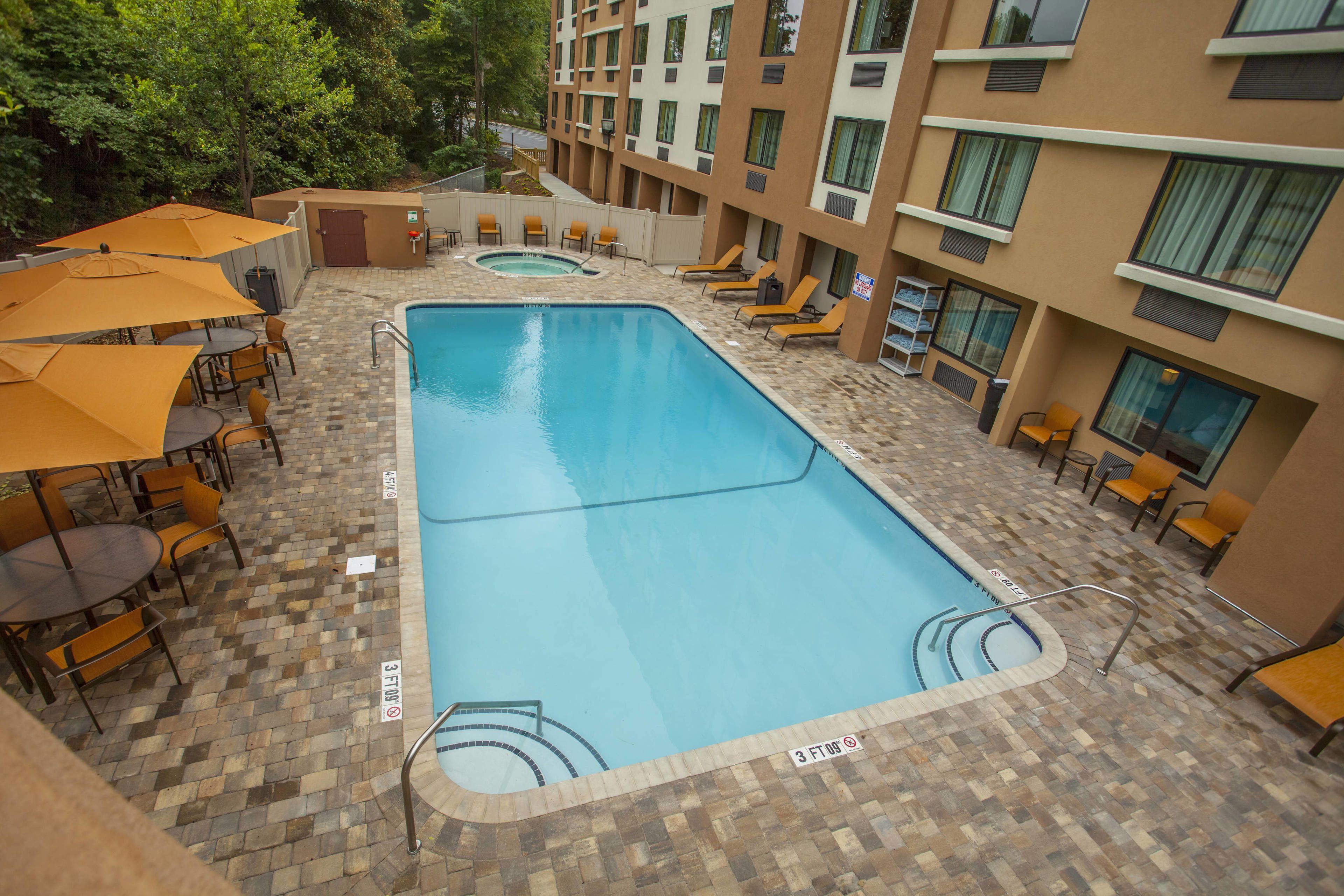 Hotel Courtyard By Marriott Airport Loso Charlotte